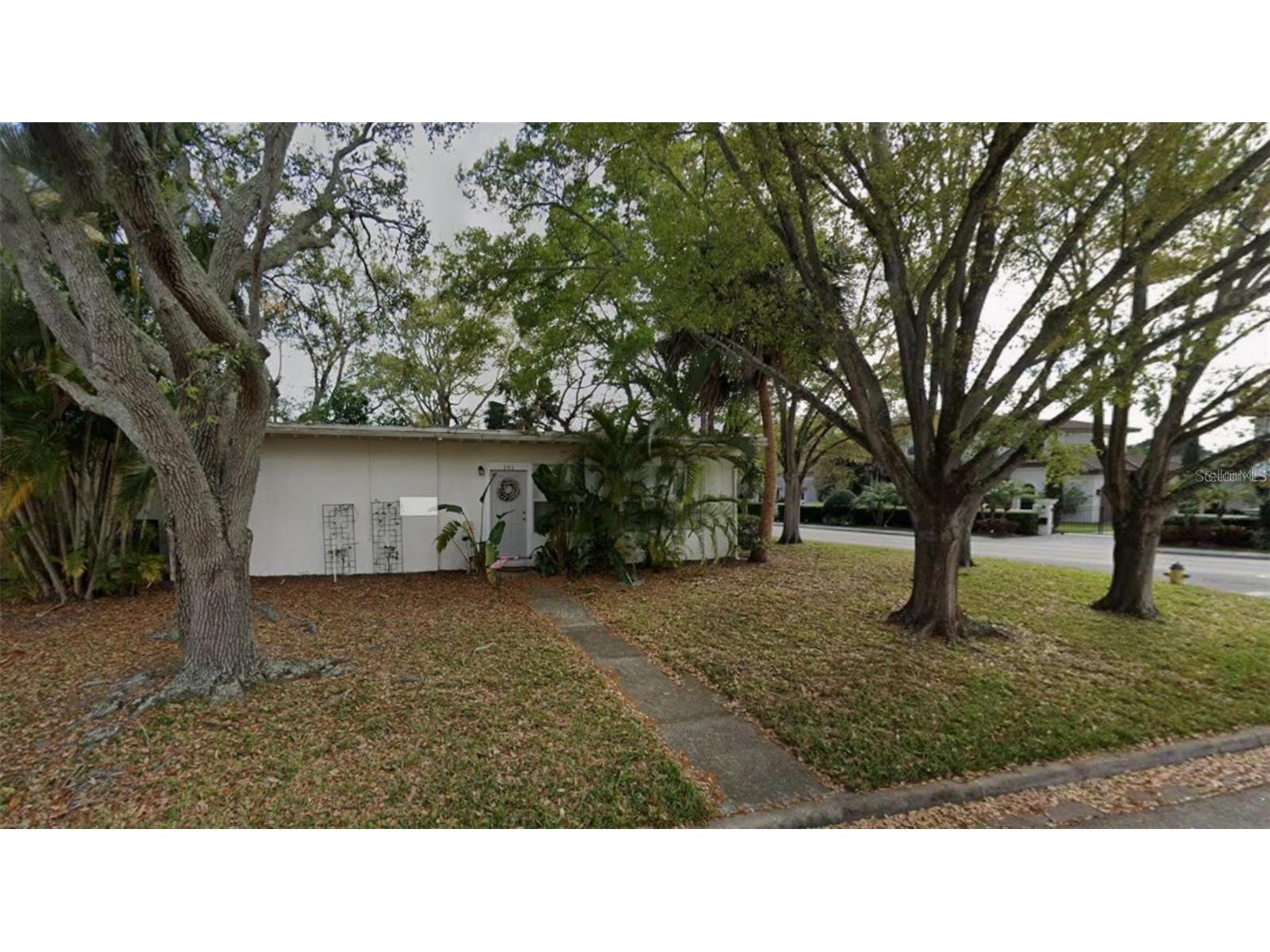 535 Monterey Boulevard NE Saint Petersburg FL 33704 TB8504163 image1