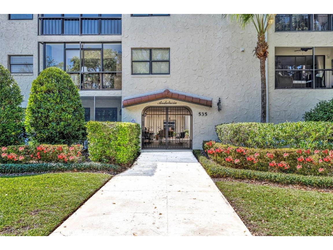 535 N Interlachen Avenue #107 Winter Park FL 32789 O6287695 image1