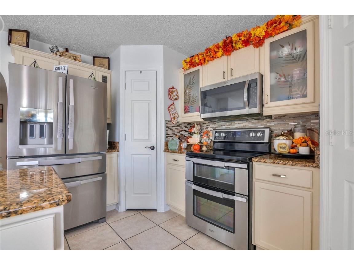 535 Peace Dr Poinciana FL 34759 S5138310 image10