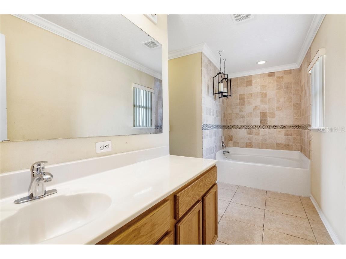 535 Peace Dr Poinciana FL 34759 S5138310 image16