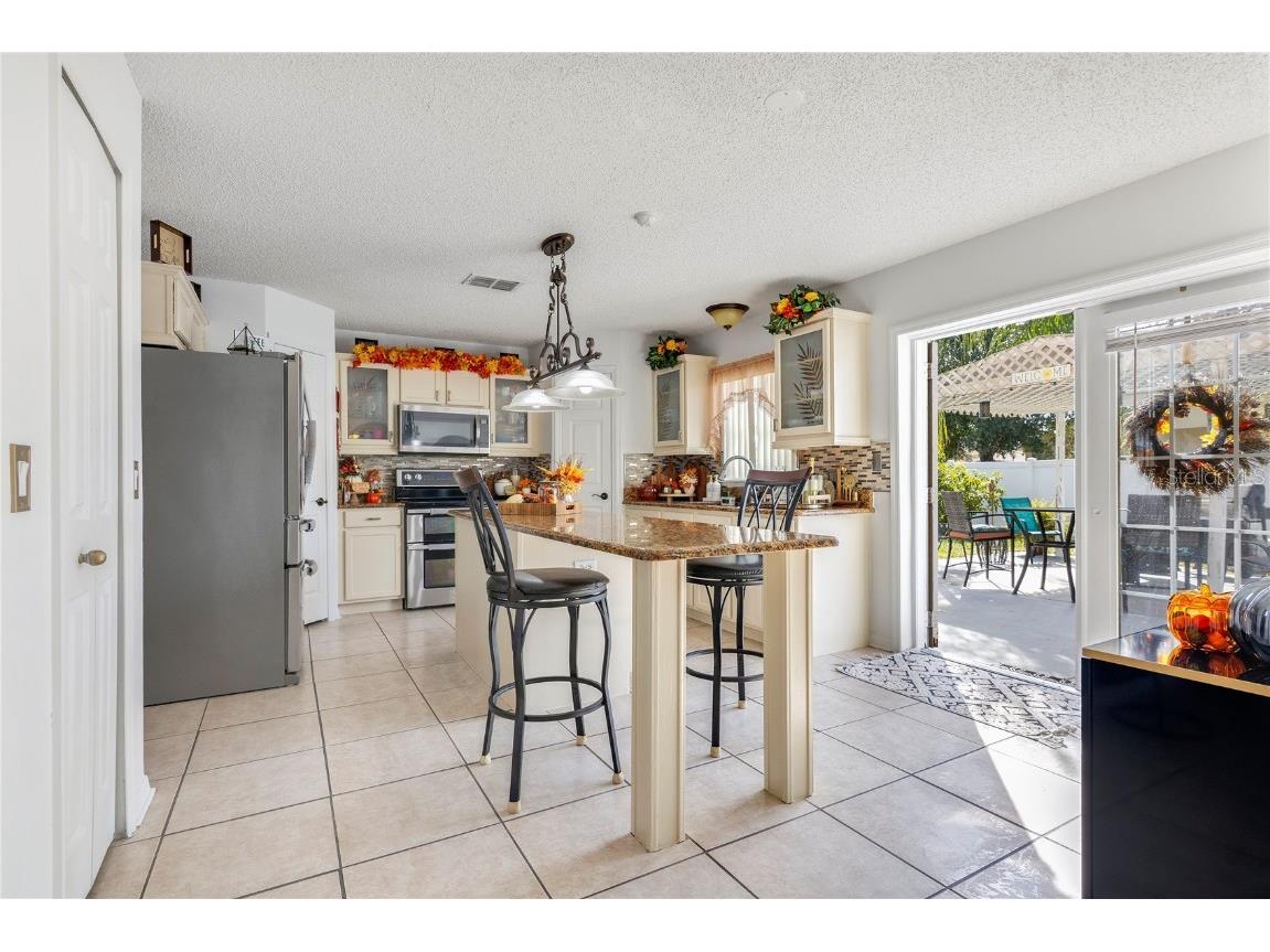 535 Peace Dr Poinciana FL 34759 S5138310 image8