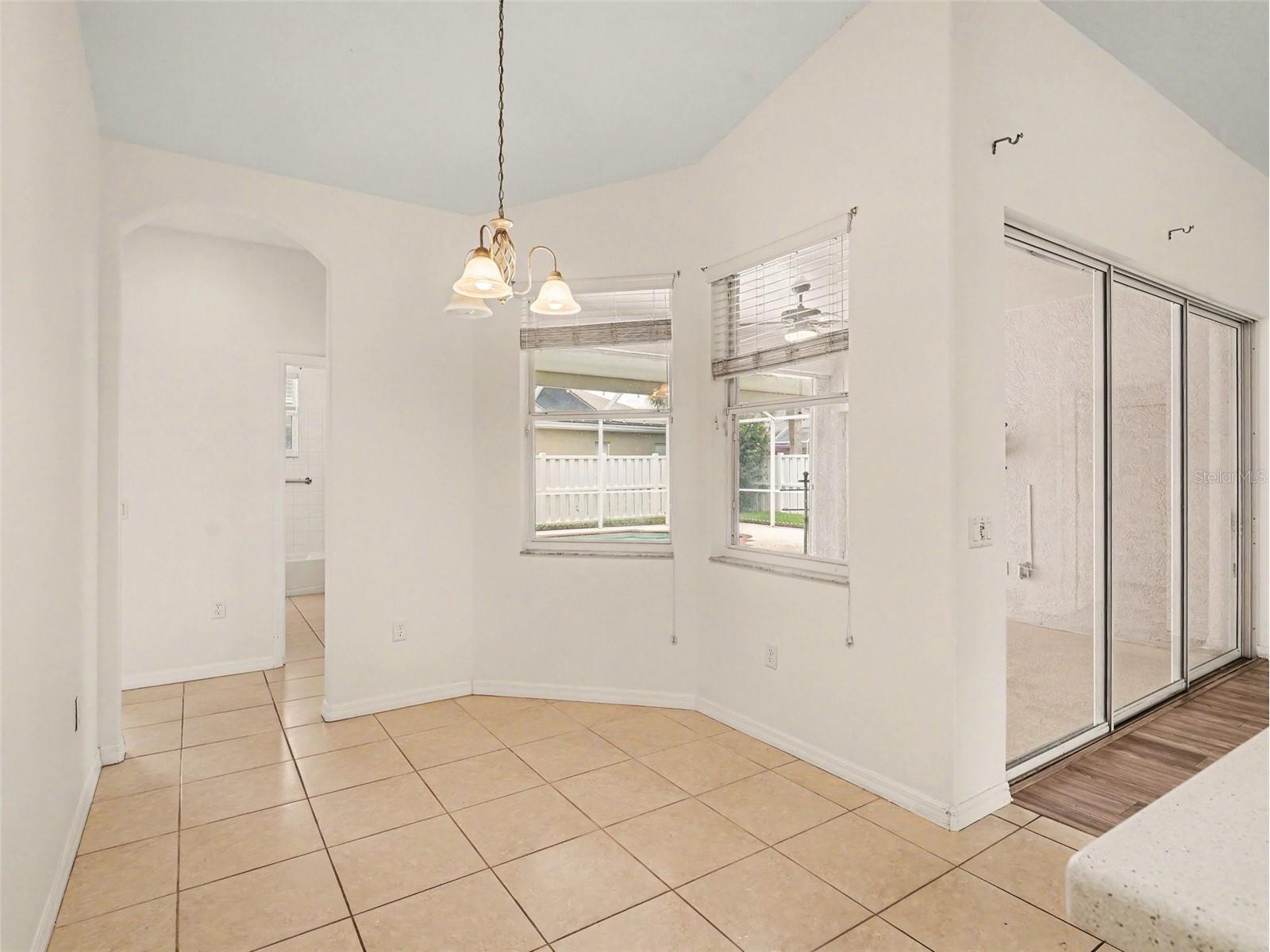 535 Planters Manor Way Bradenton FL 34212 TB8487107 image12
