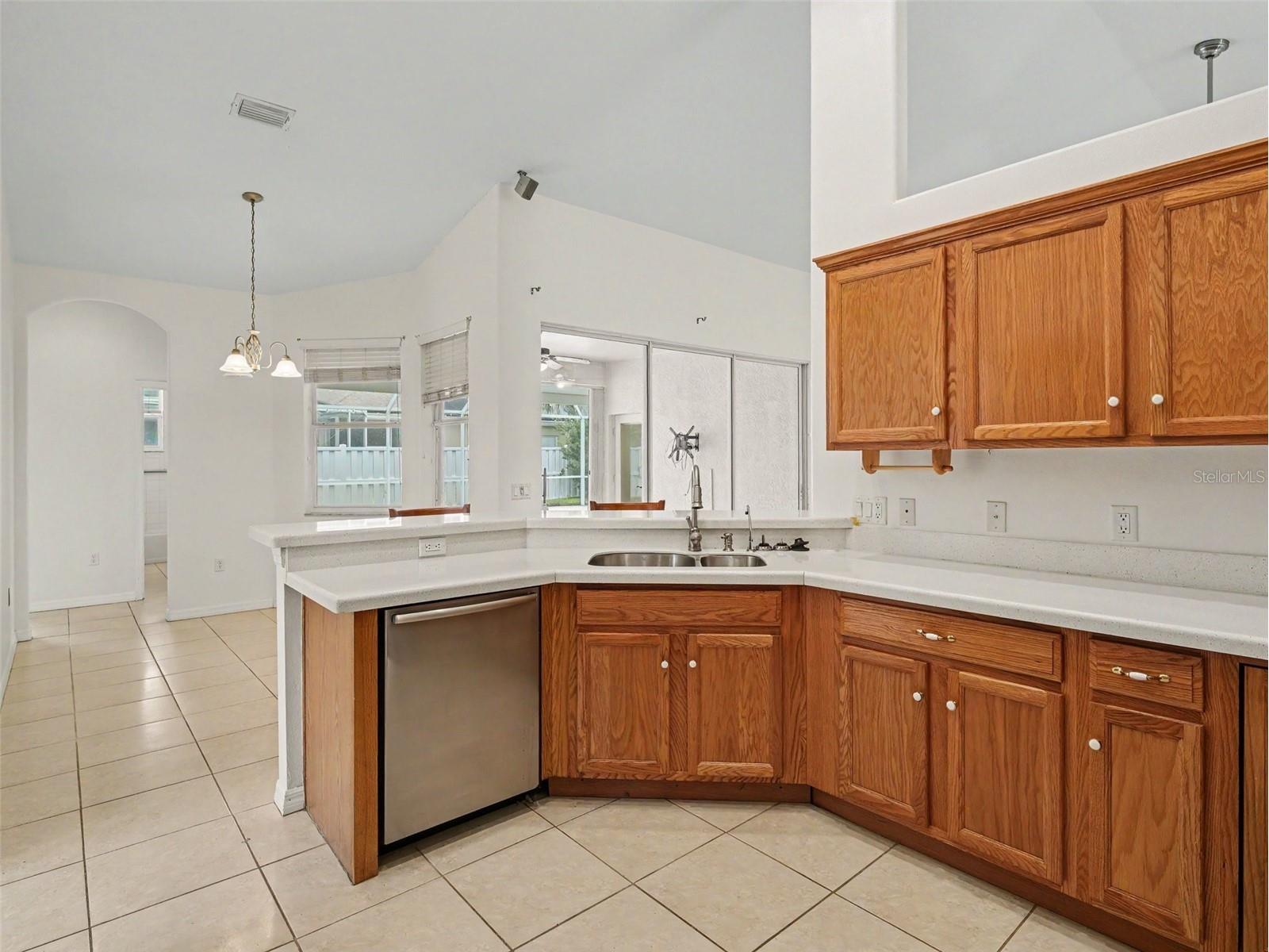 535 Planters Manor Way Bradenton FL 34212 TB8487107 image15