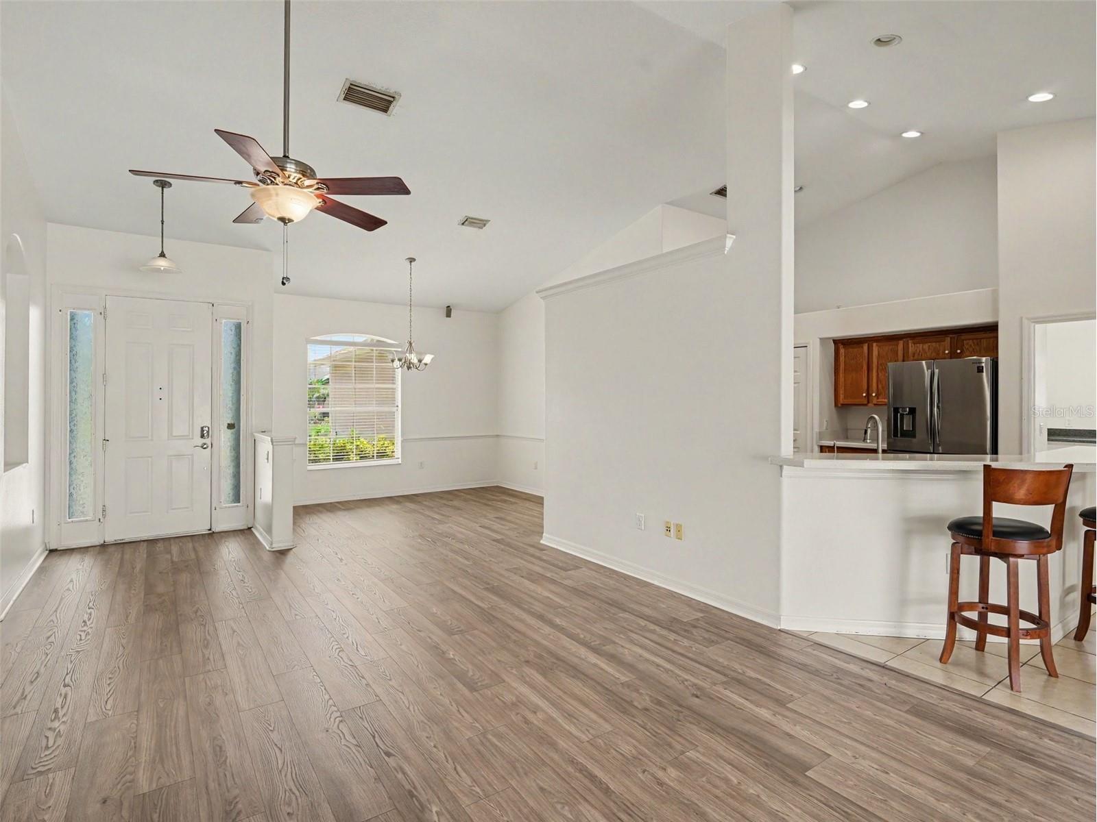 535 Planters Manor Way Bradenton FL 34212 TB8487107 image3