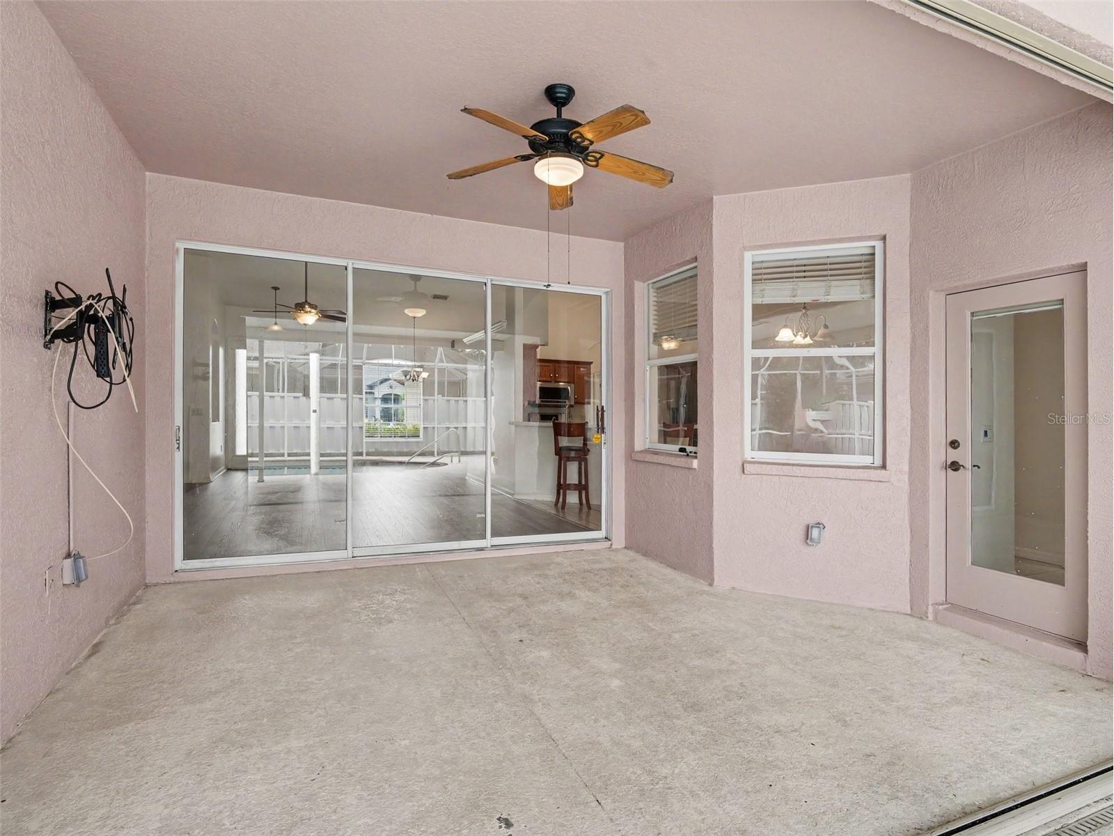 535 Planters Manor Way Bradenton FL 34212 TB8487107 image35
