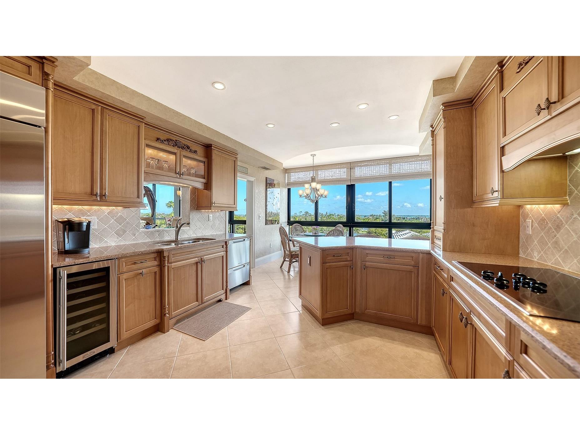 535 Sanctuary Drive #A401 Longboat Key FL 34228 A4685033 image25