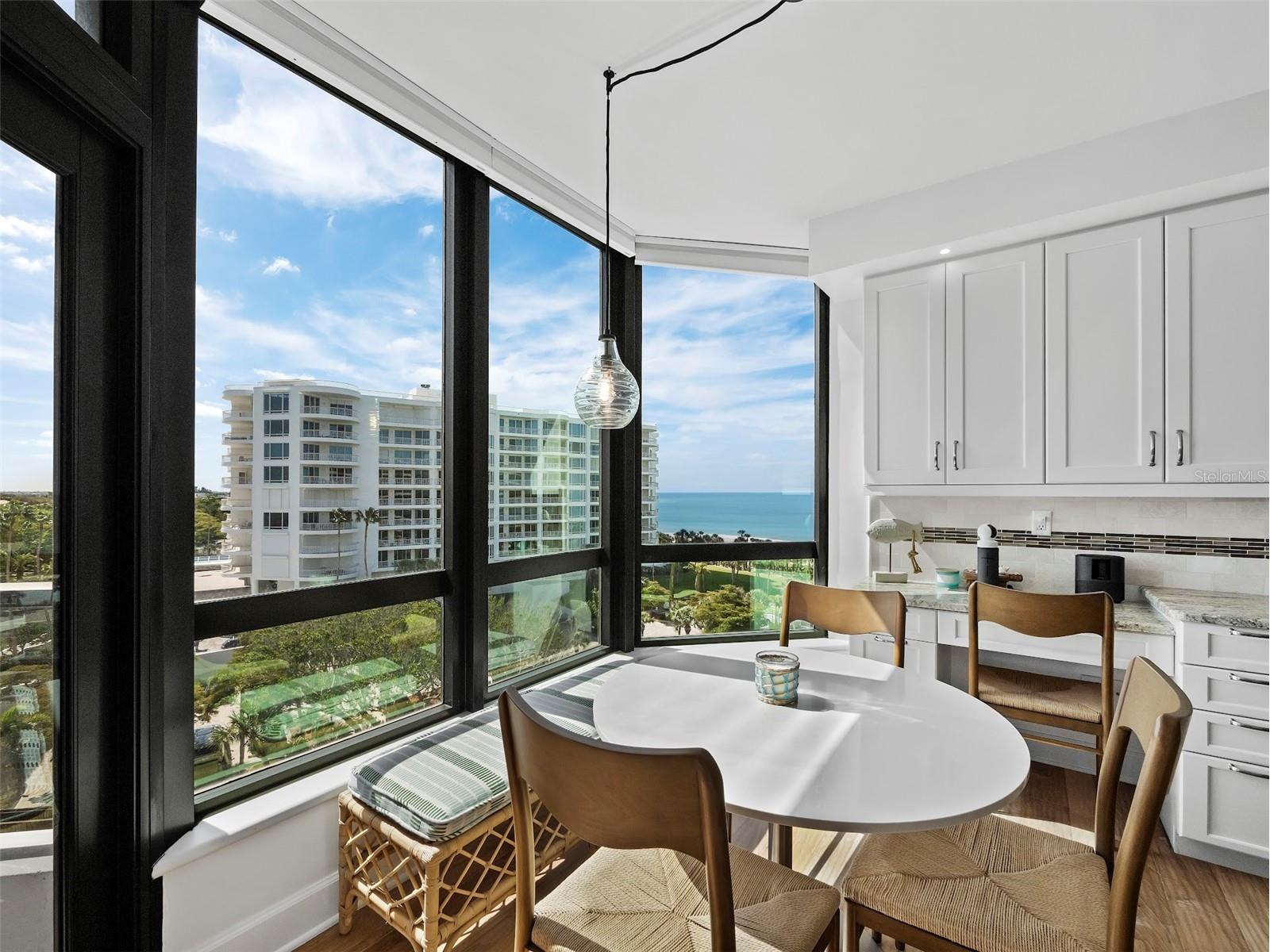535 Sanctuary Drive #A603 Longboat Key FL 34228 A4689260 image28