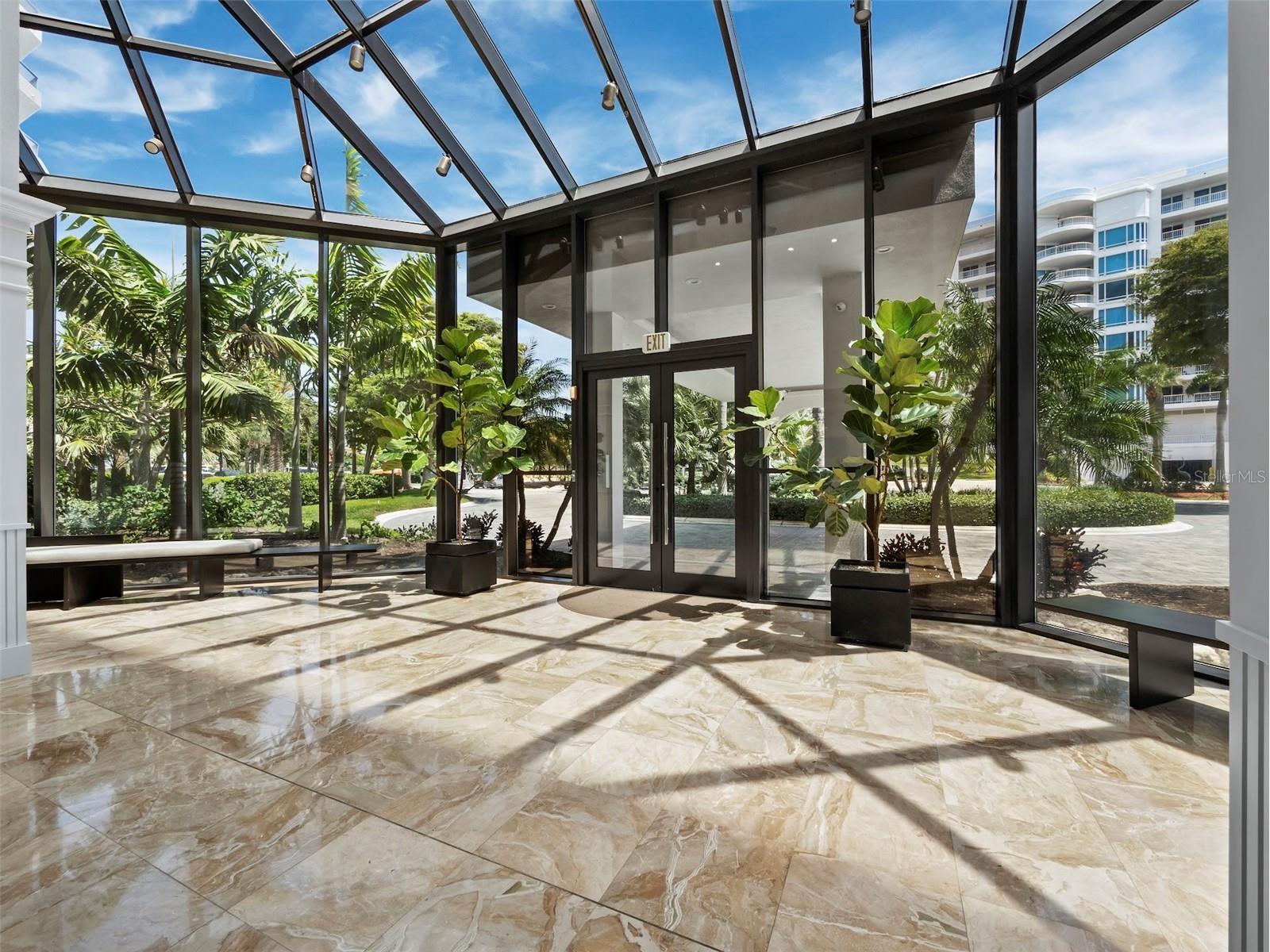 535 Sanctuary Drive #A603 Longboat Key FL 34228 A4689260 image40