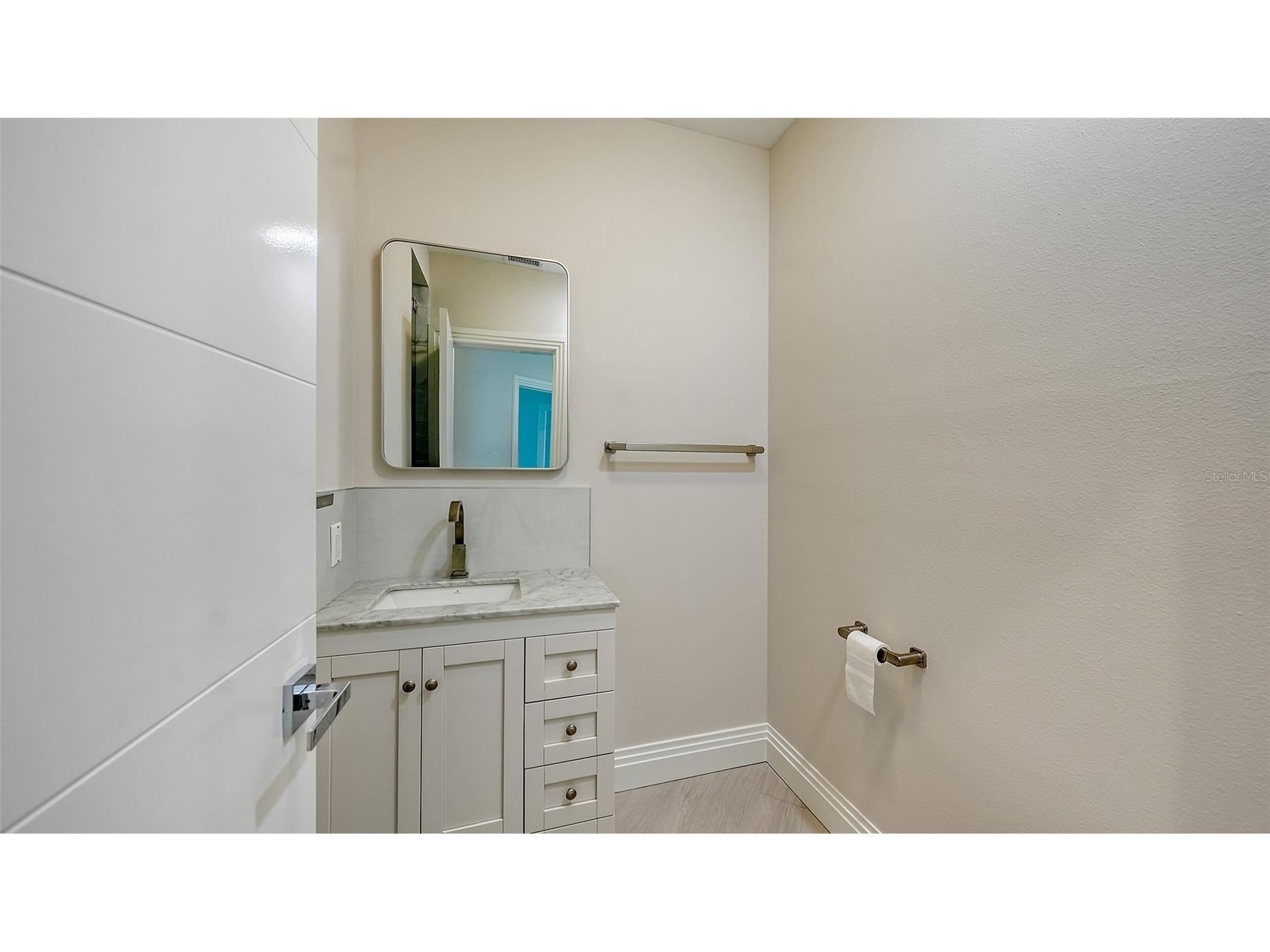 535 Sanctuary Drive #C807 Longboat Key FL 34228 - GULF OF MEXICO A4680240 image21