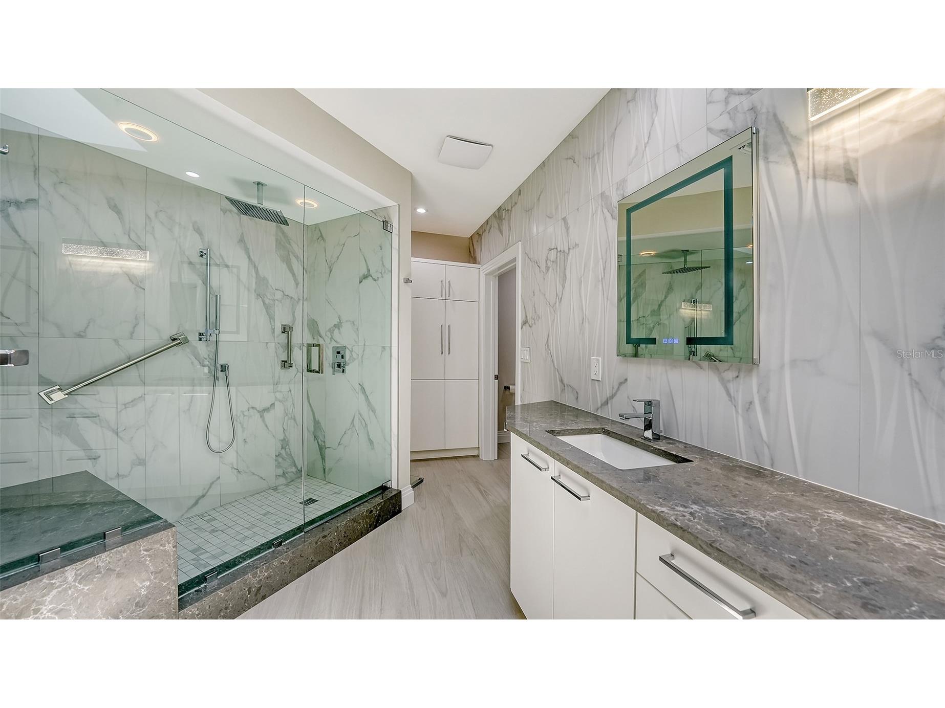 535 Sanctuary Drive #C807 Longboat Key FL 34228 - GULF OF MEXICO A4680240 image34