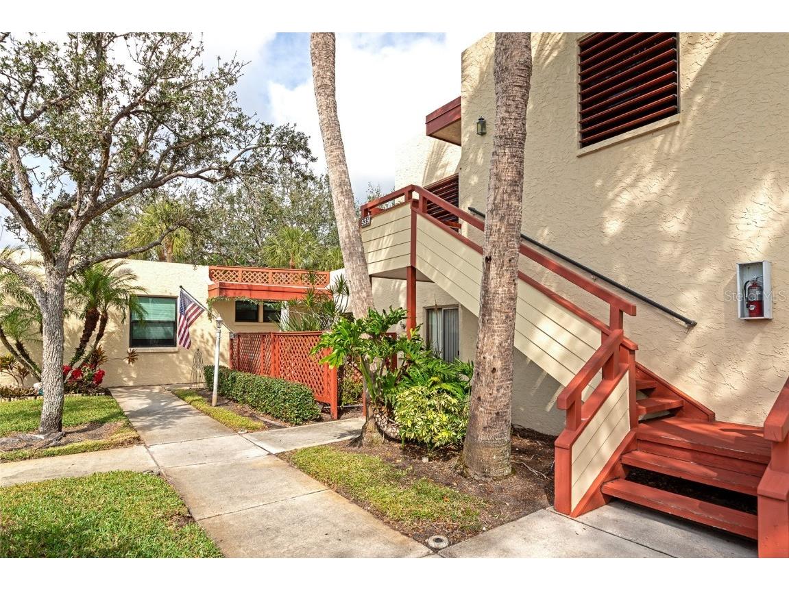 535 Spring Lakes Boulevard Bradenton FL 34210 A4638604 image1