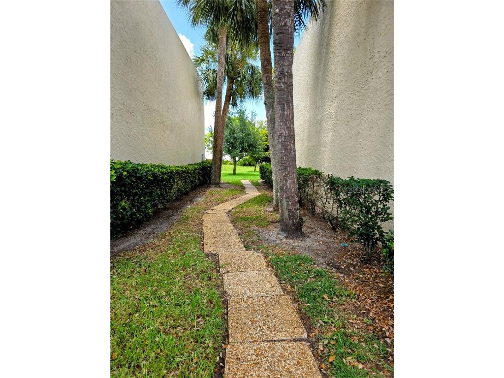 535 Spring Lakes Boulevard Bradenton FL 34210 A4638604 image37