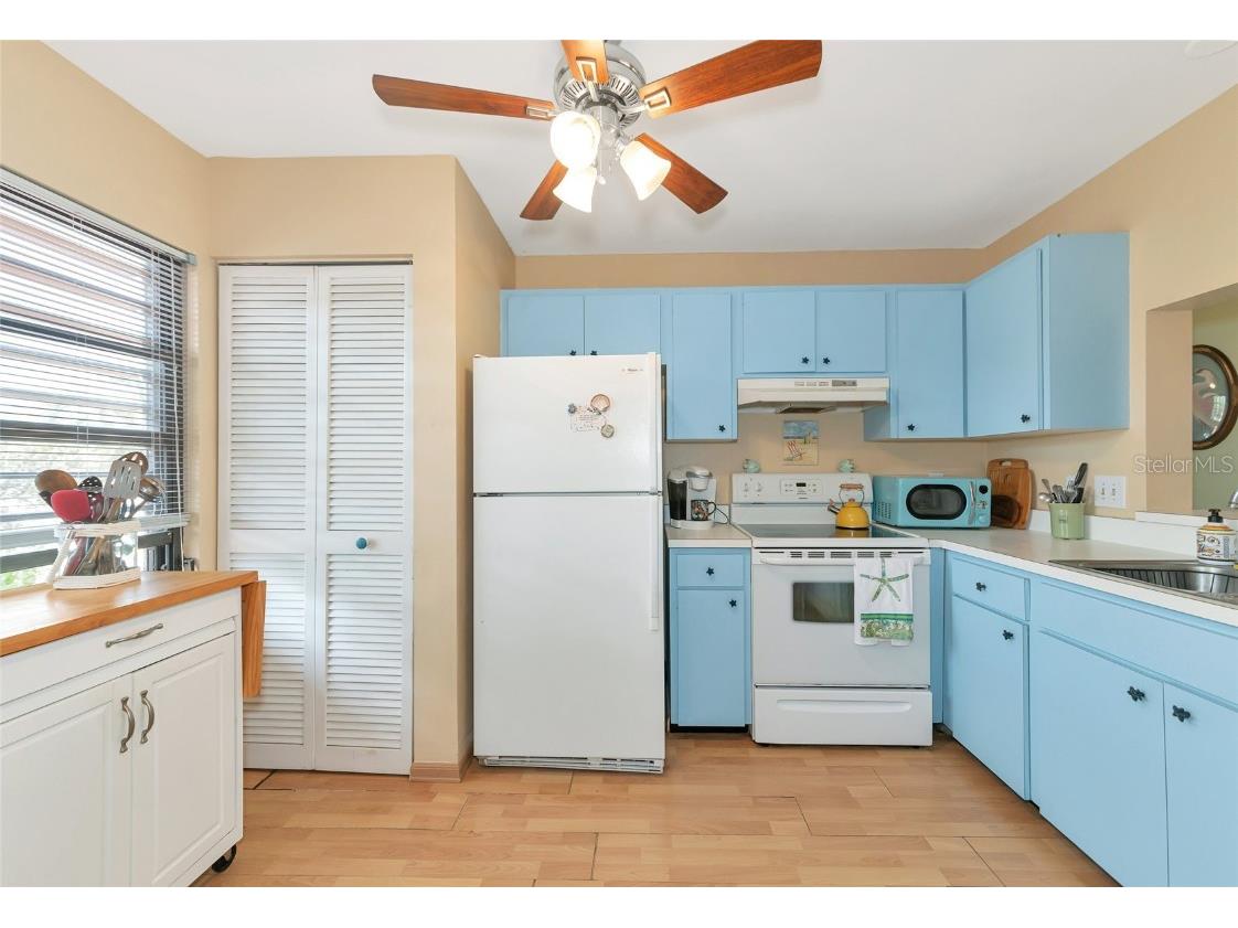 535 Spring Lakes Boulevard Bradenton FL 34210 A4638604 image6