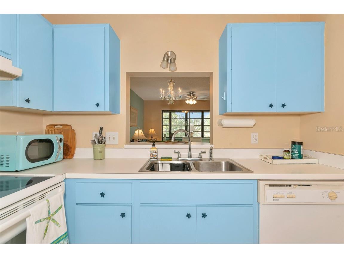 535 Spring Lakes Boulevard Bradenton FL 34210 A4638604 image9