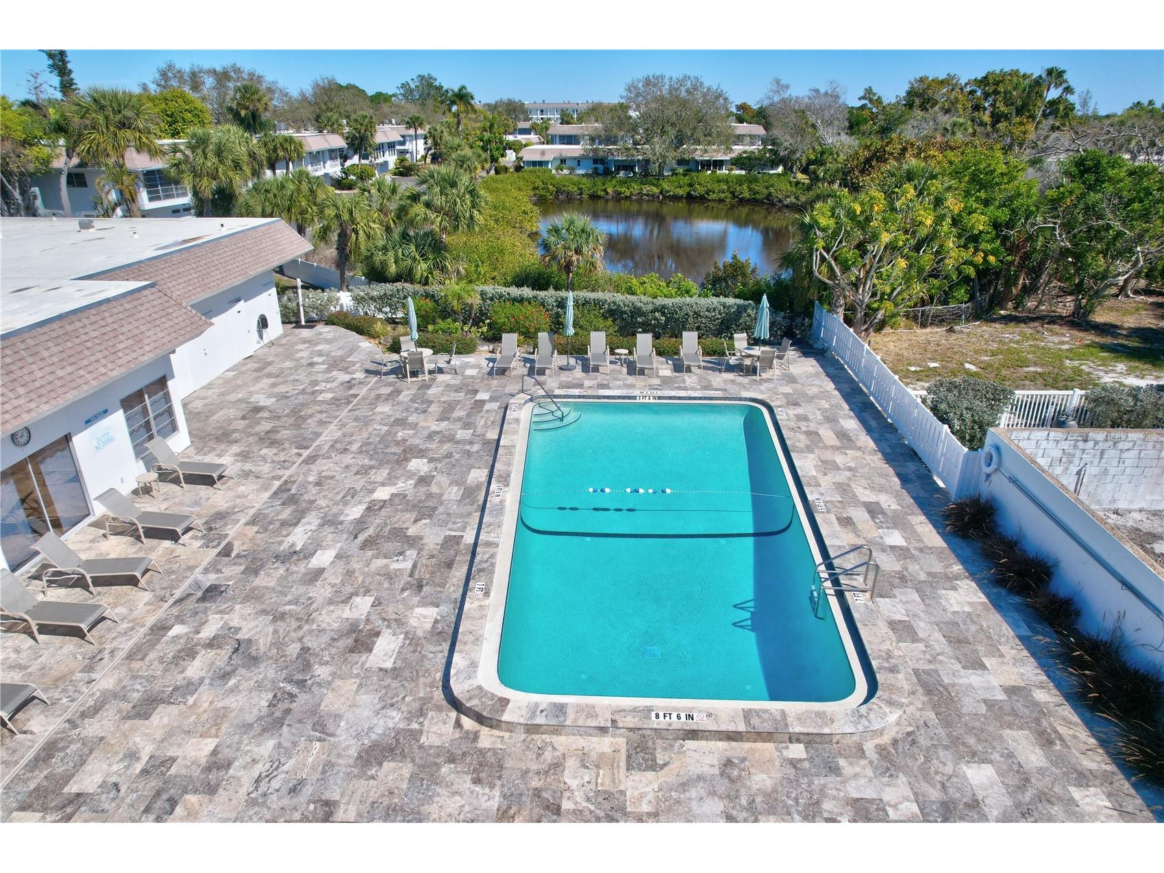 535 Sutton Place Longboat Key FL 34228 A4678021 image35