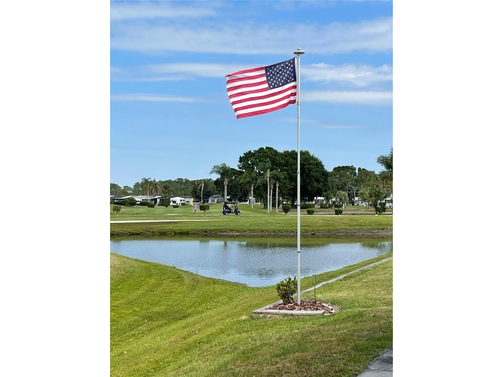 535 Village Boulevard Frostproof FL 33843 L4952429 image1