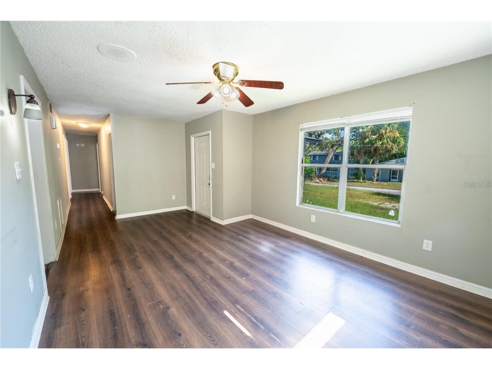 535 W Division Street Deland FL 32720 O6376531 image3