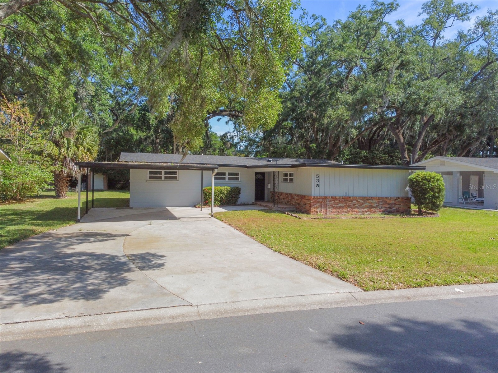 535 W Palmeden Drive Lakeland FL 33803 TB8517377 image1