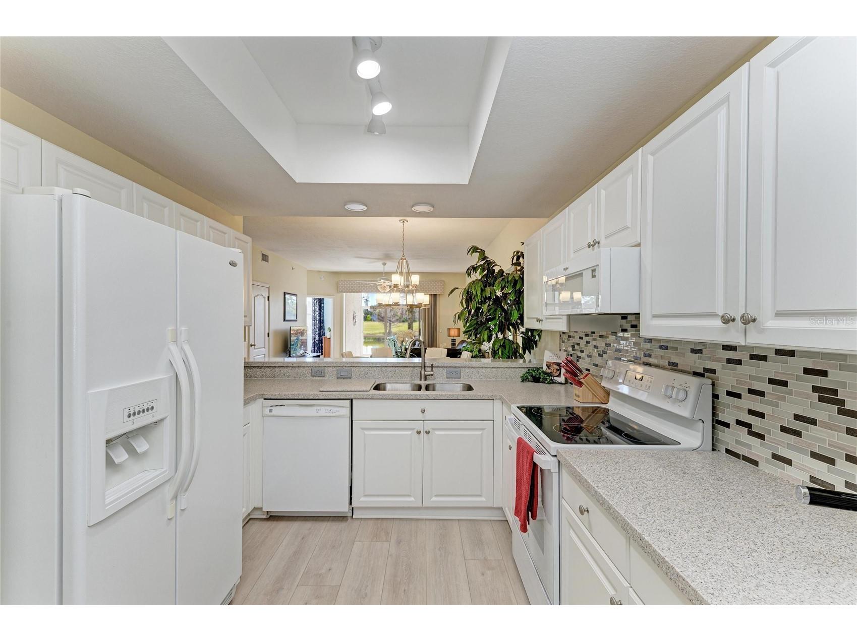 5350 Hyland Hills Avenue #2512 Sarasota FL 34241 A4681515 image15