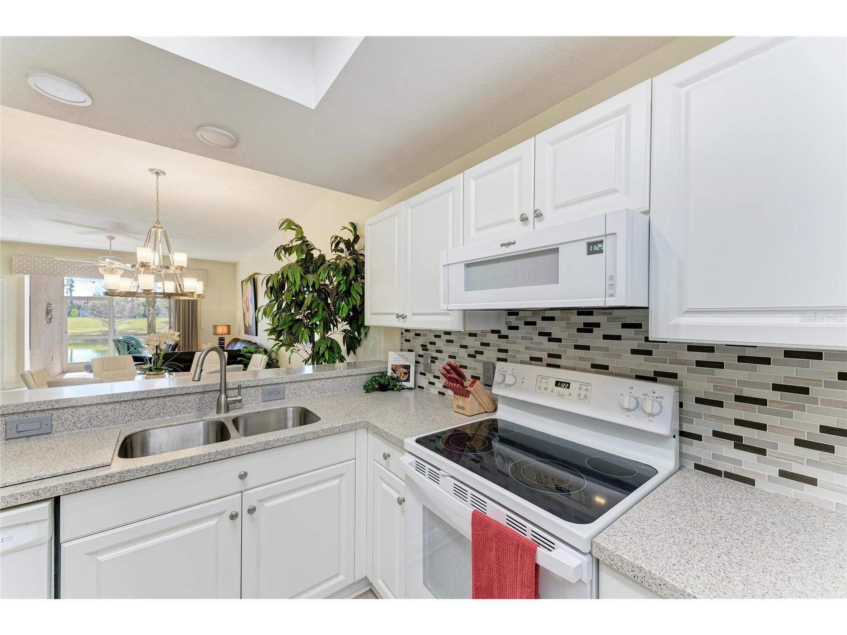 5350 Hyland Hills Avenue #2512 Sarasota FL 34241 A4681515 image16