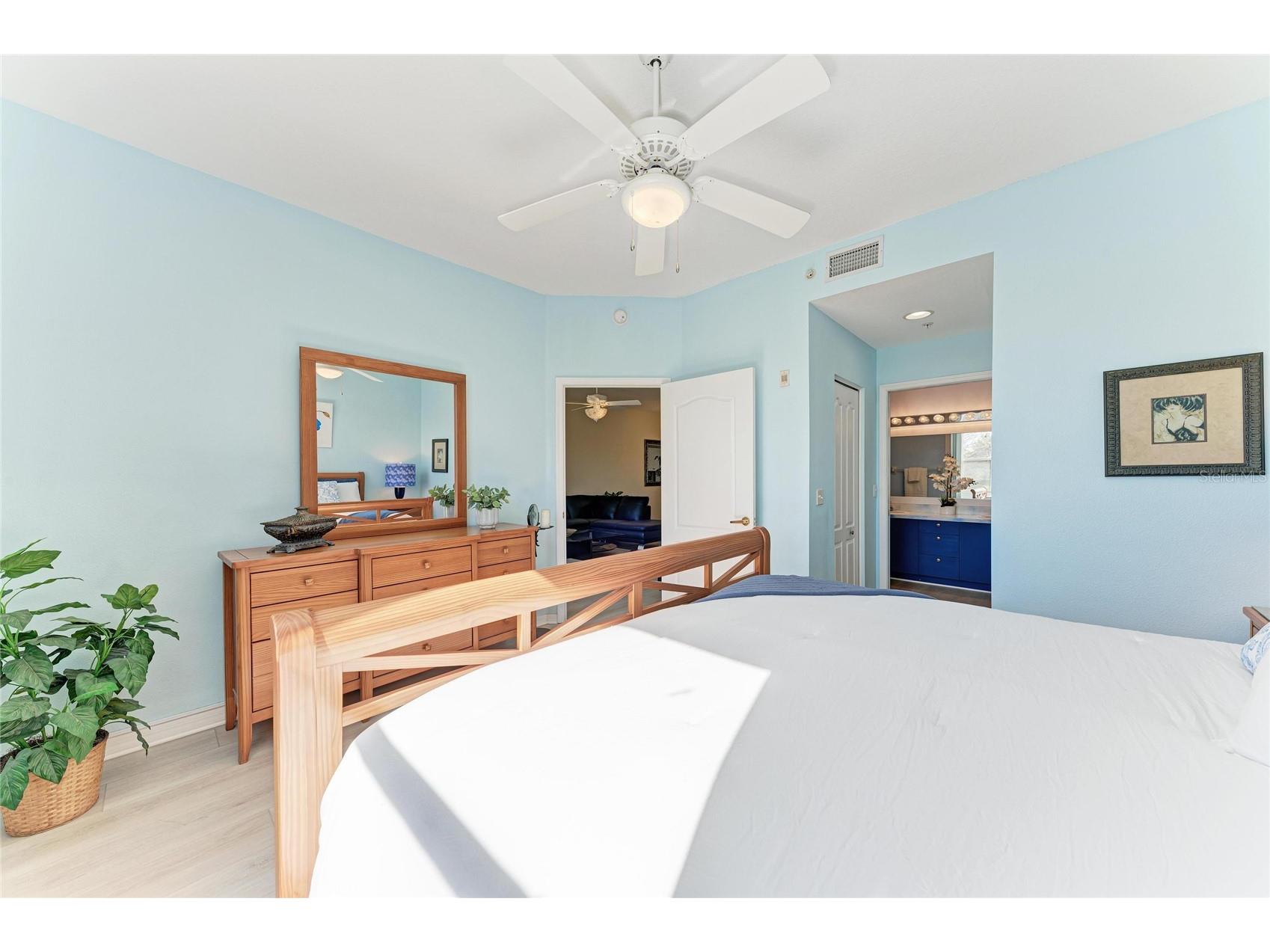 5350 Hyland Hills Avenue #2512 Sarasota FL 34241 A4681515 image25