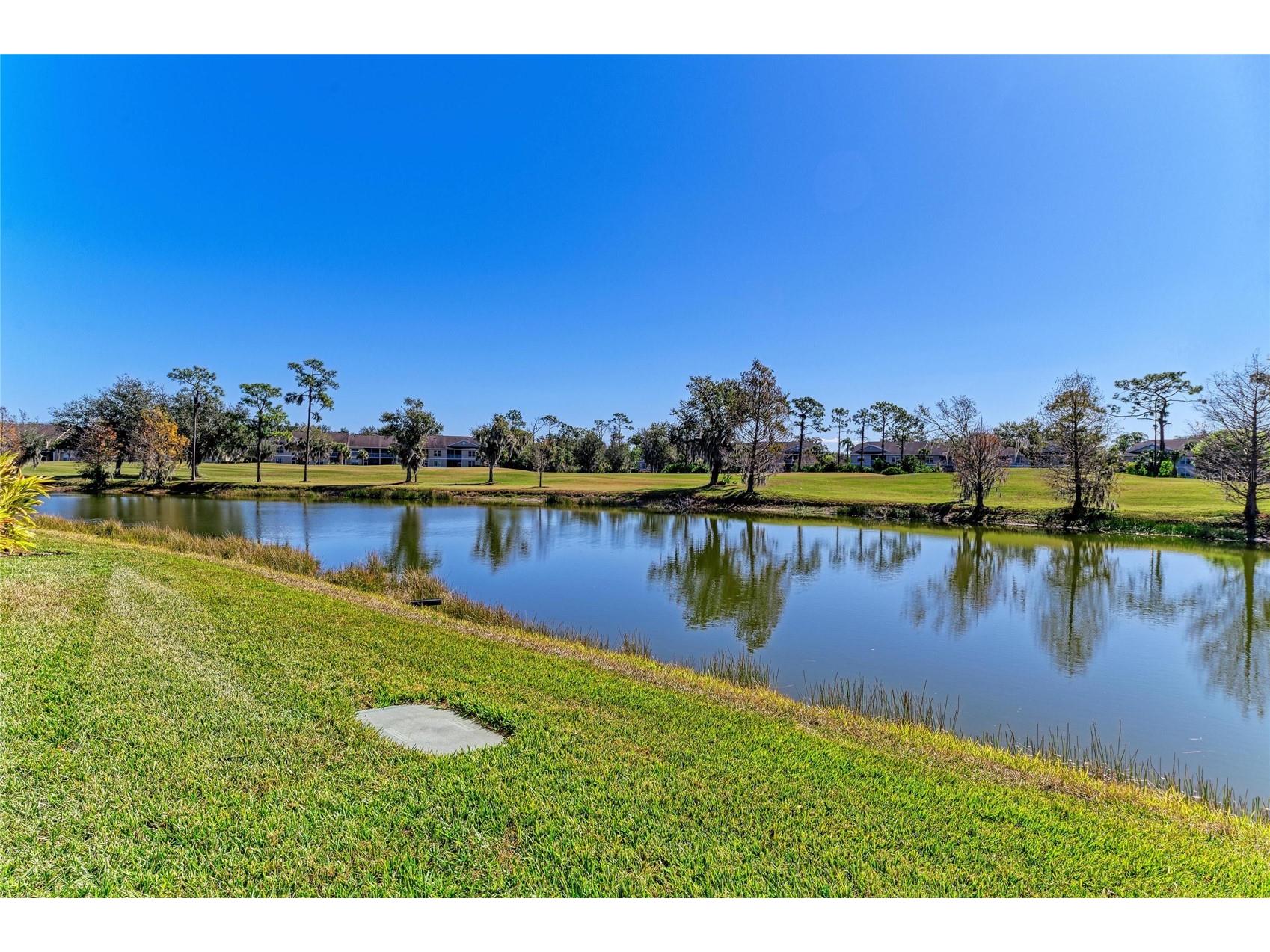 5350 Hyland Hills Avenue #2512 Sarasota FL 34241 A4681515 image36