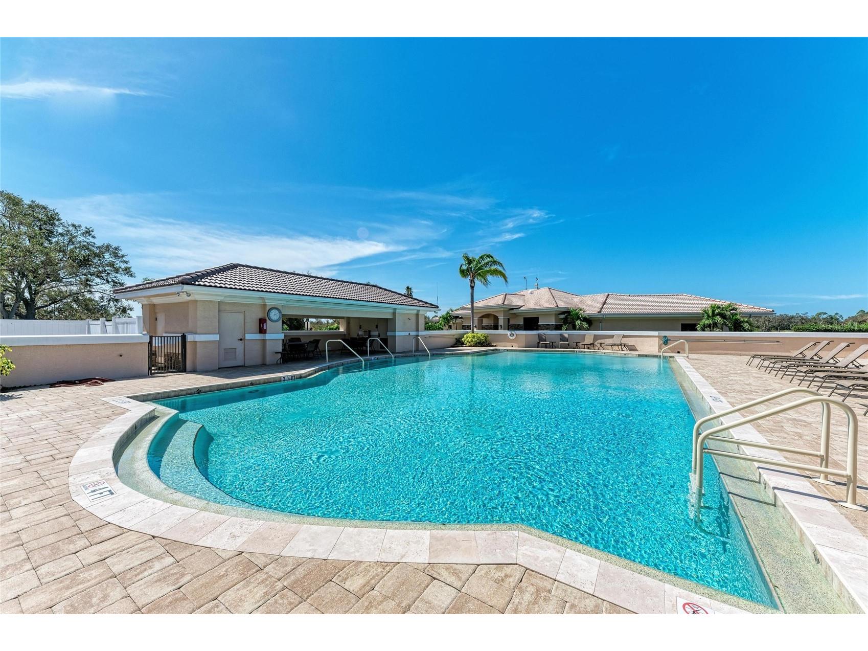 5350 Hyland Hills Avenue #2512 Sarasota FL 34241 A4681515 image48