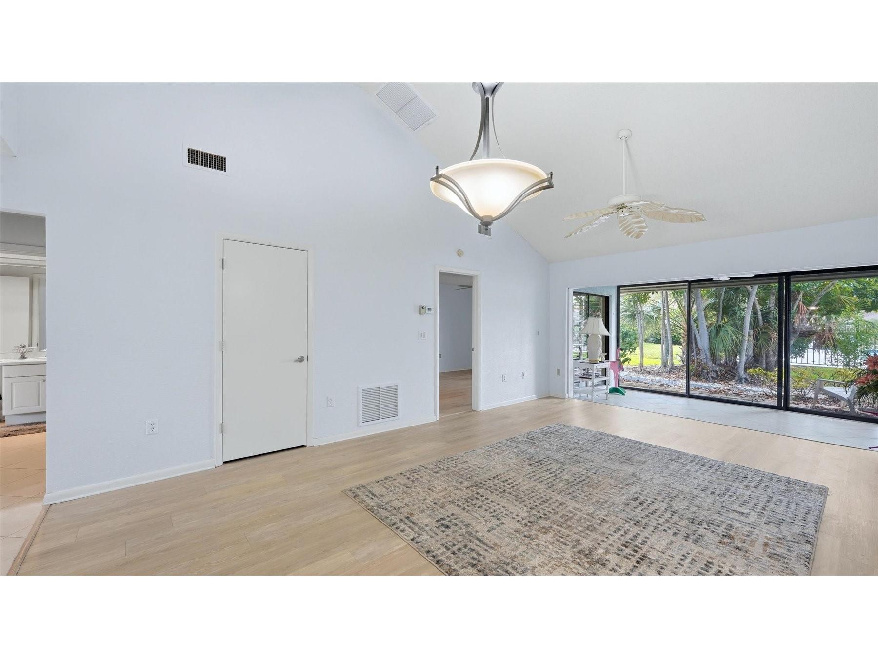 5350 Myrtle #48 Sarasota FL 34235 A4700437 image11