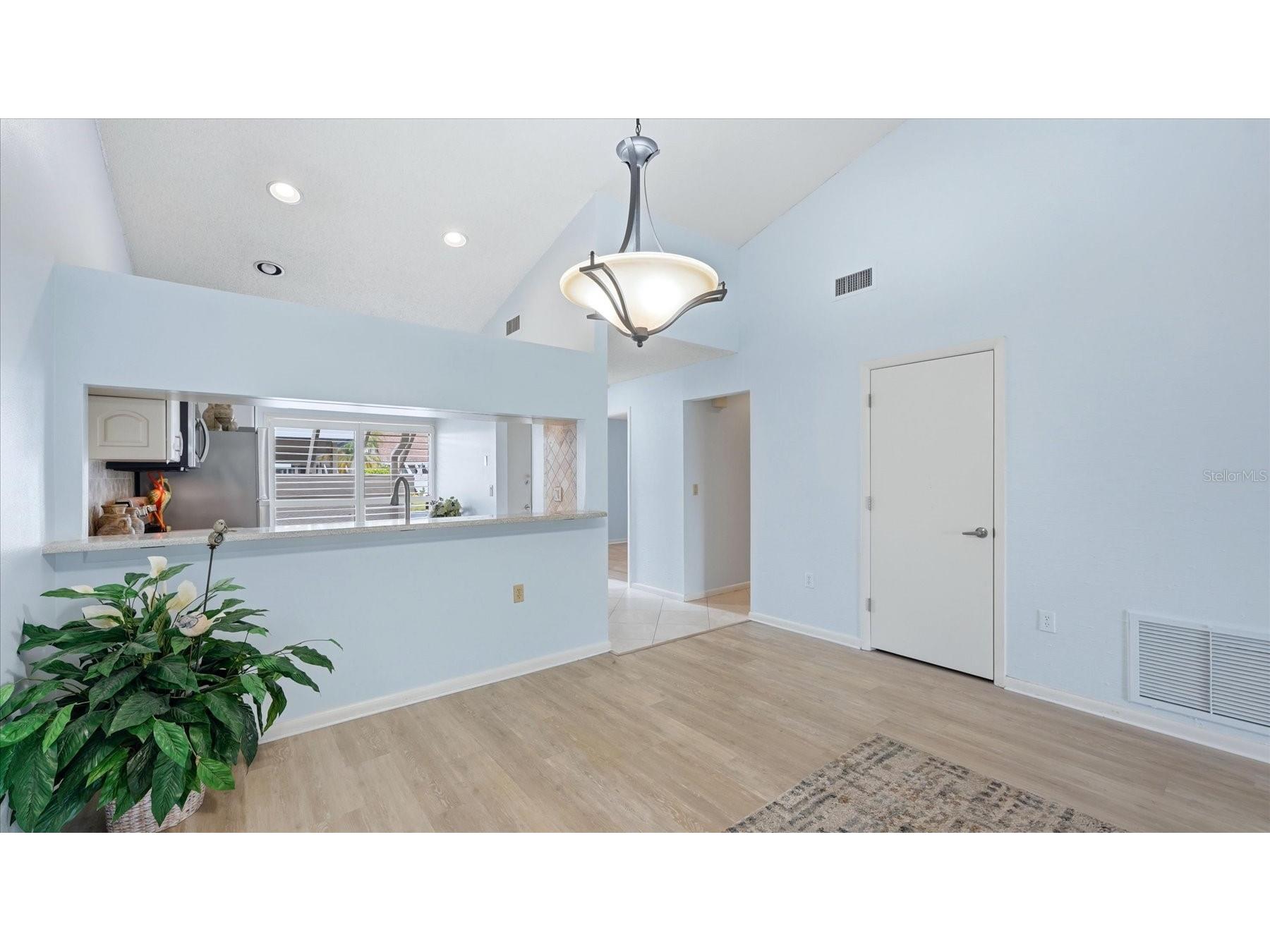 5350 Myrtle #48 Sarasota FL 34235 A4700437 image12
