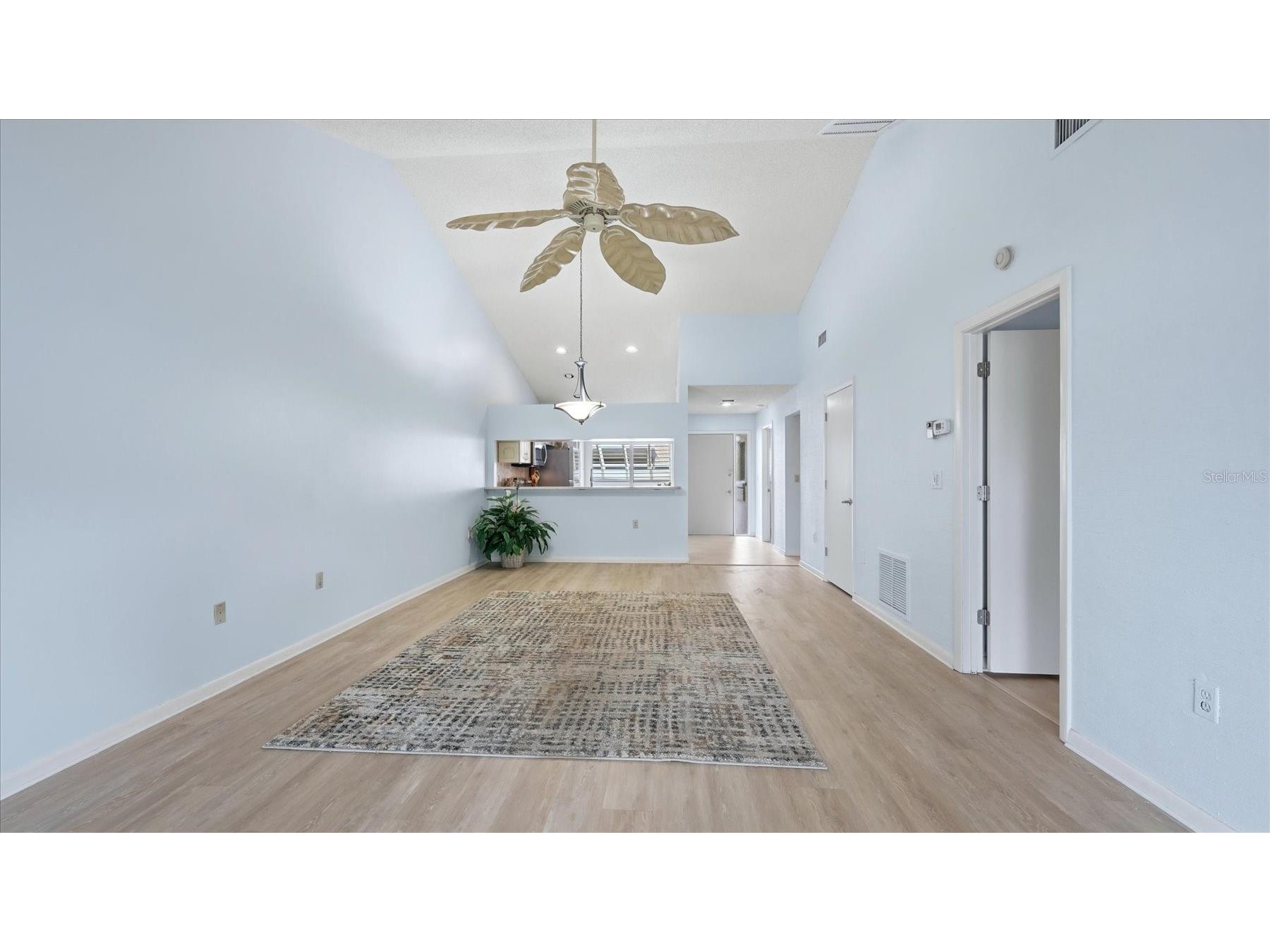 5350 Myrtle #48 Sarasota FL 34235 A4700437 image16