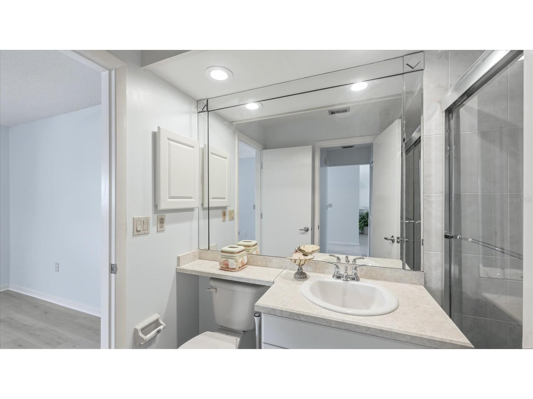 5350 Myrtle #48 Sarasota FL 34235 A4700437 image23