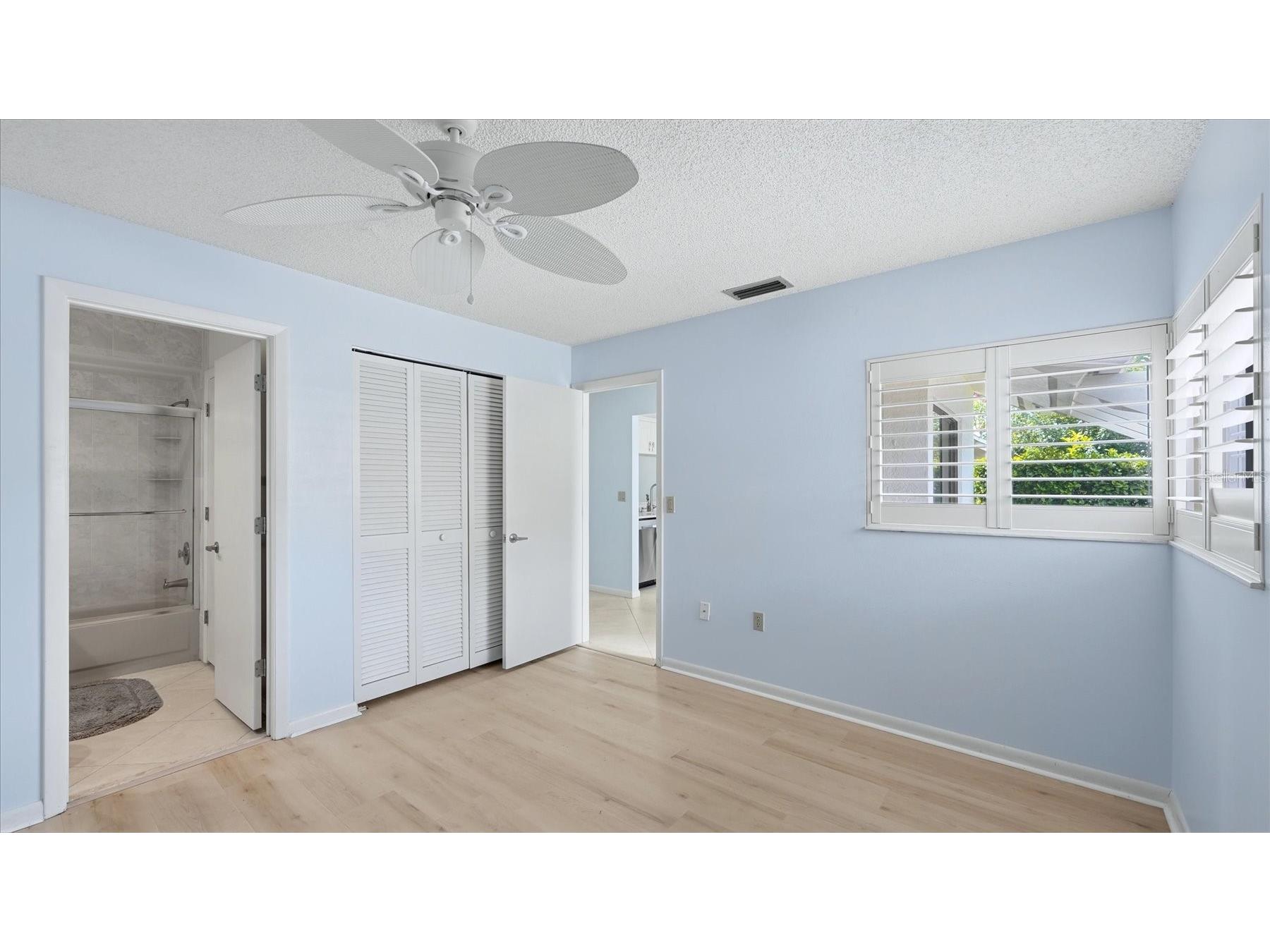 5350 Myrtle #48 Sarasota FL 34235 A4700437 image26