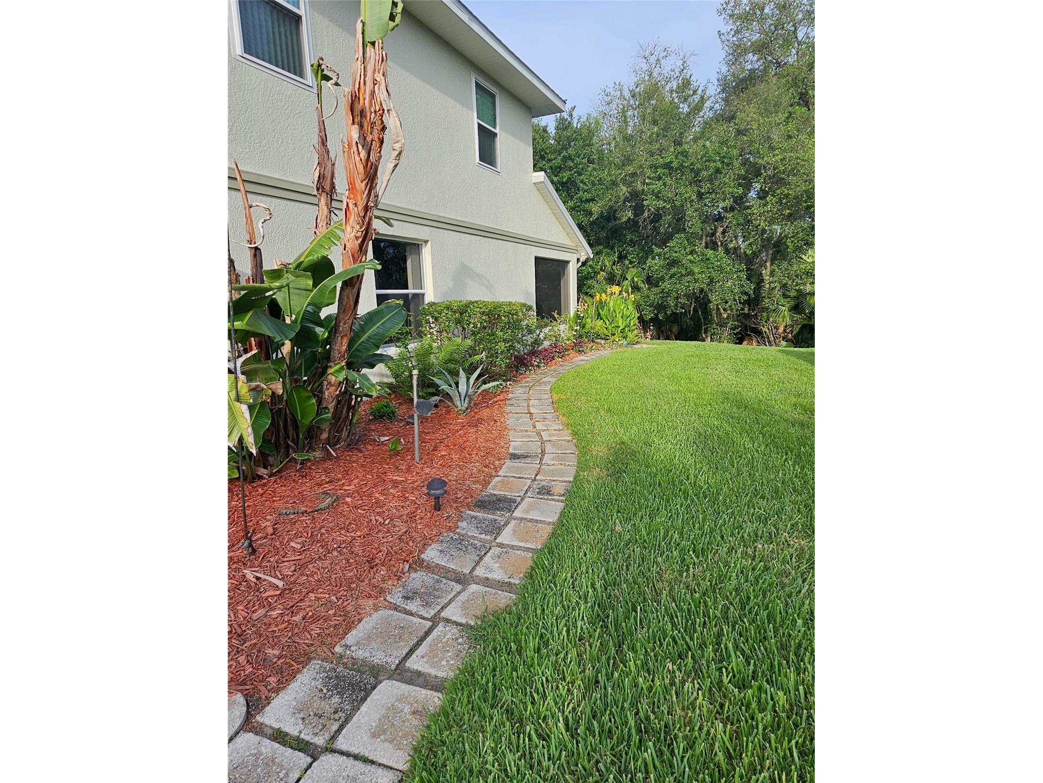 5351 Aurora Drive Leesburg FL 34748 O6414429 image4