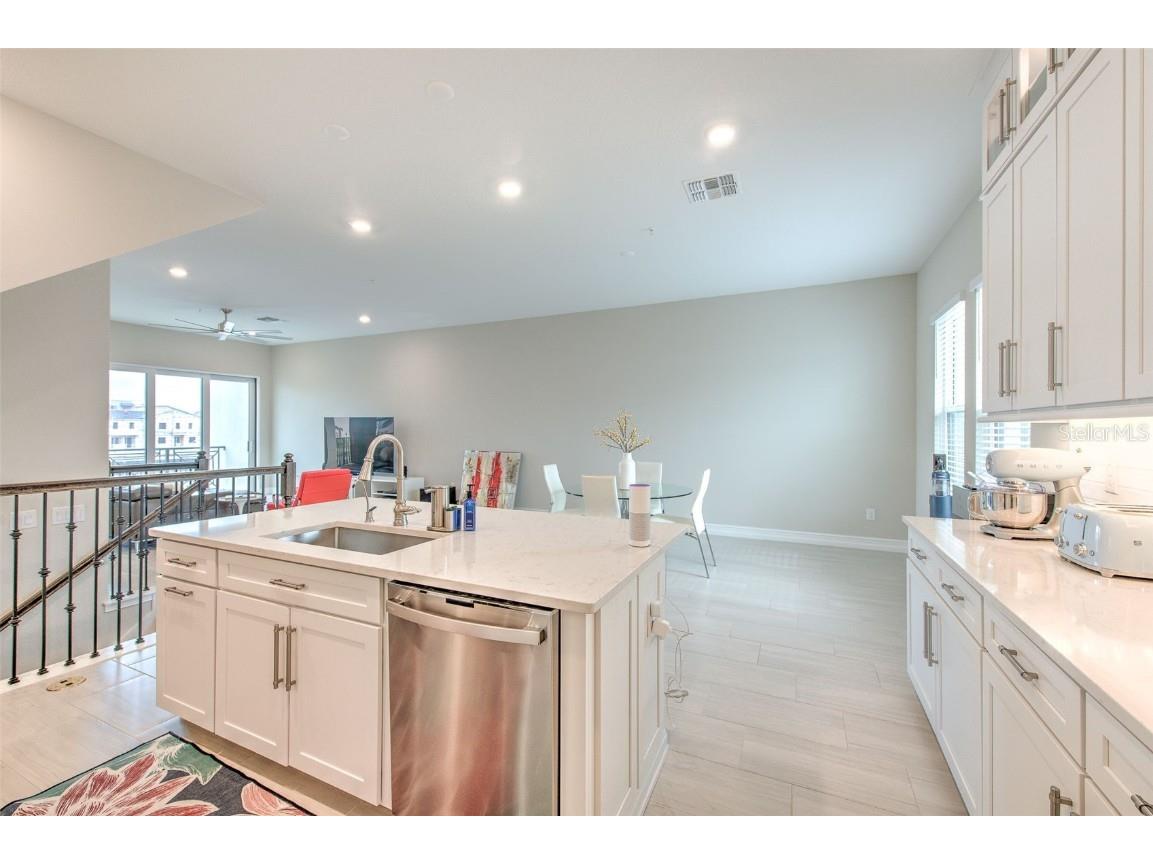 5351 Bridge Street #64 Tampa FL 33611 - TAMPA BAY TB8397972 image24