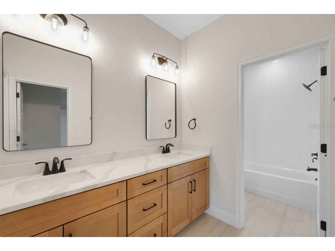 5351 Clubhouse Hills Lane Lakeland FL 33812 L4956024 image33