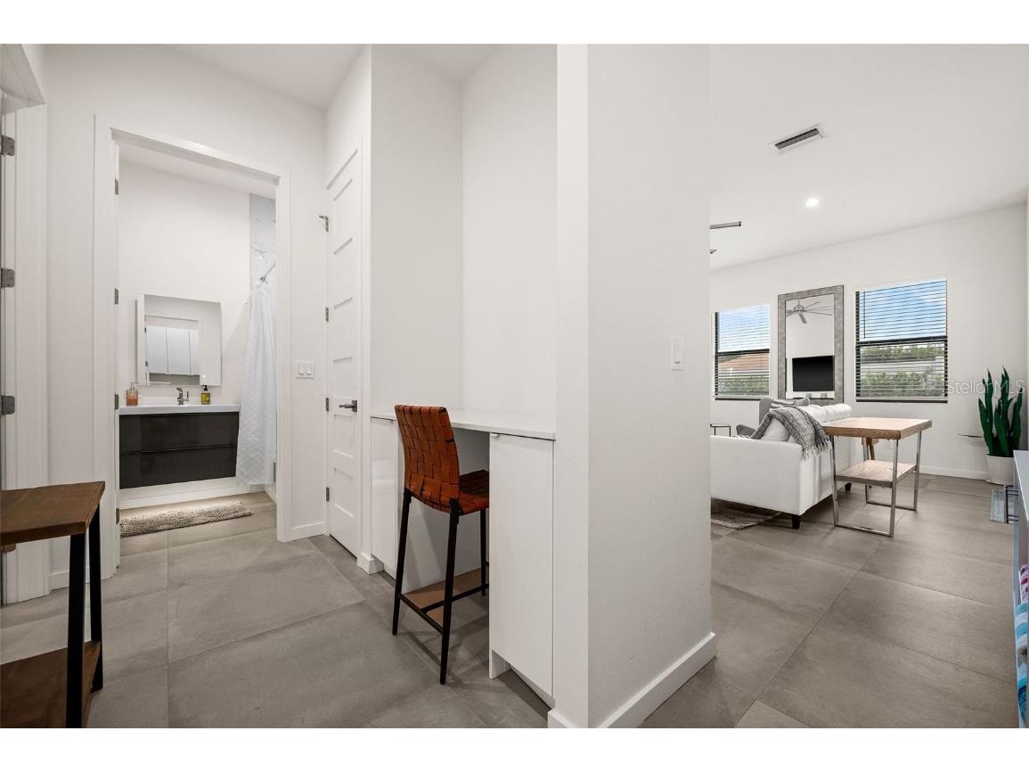 5351 Moeller Avenue Sarasota FL 34233 A4638260 image18