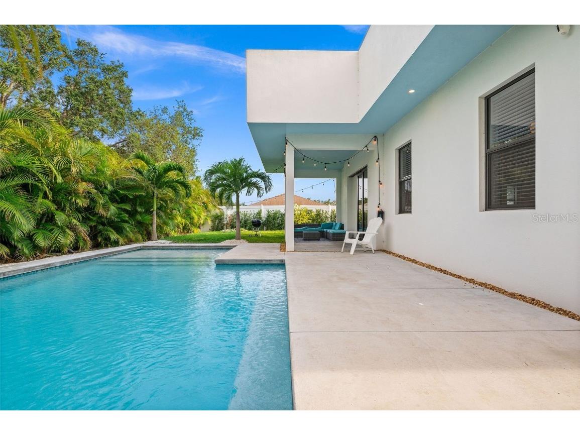 5351 Moeller Avenue Sarasota FL 34233 A4638260 image25