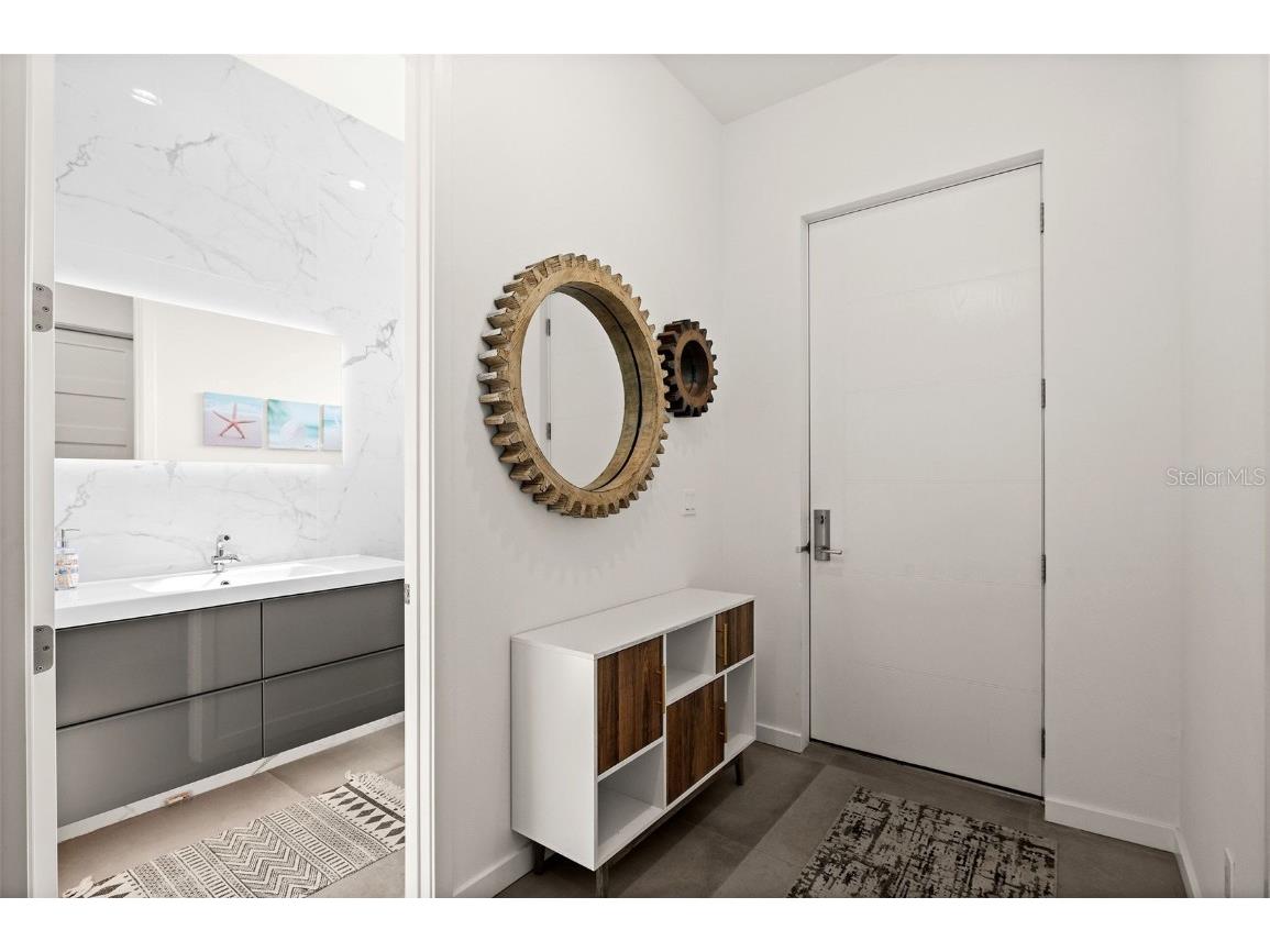 5351 Moeller Avenue Sarasota FL 34233 A4638260 image9