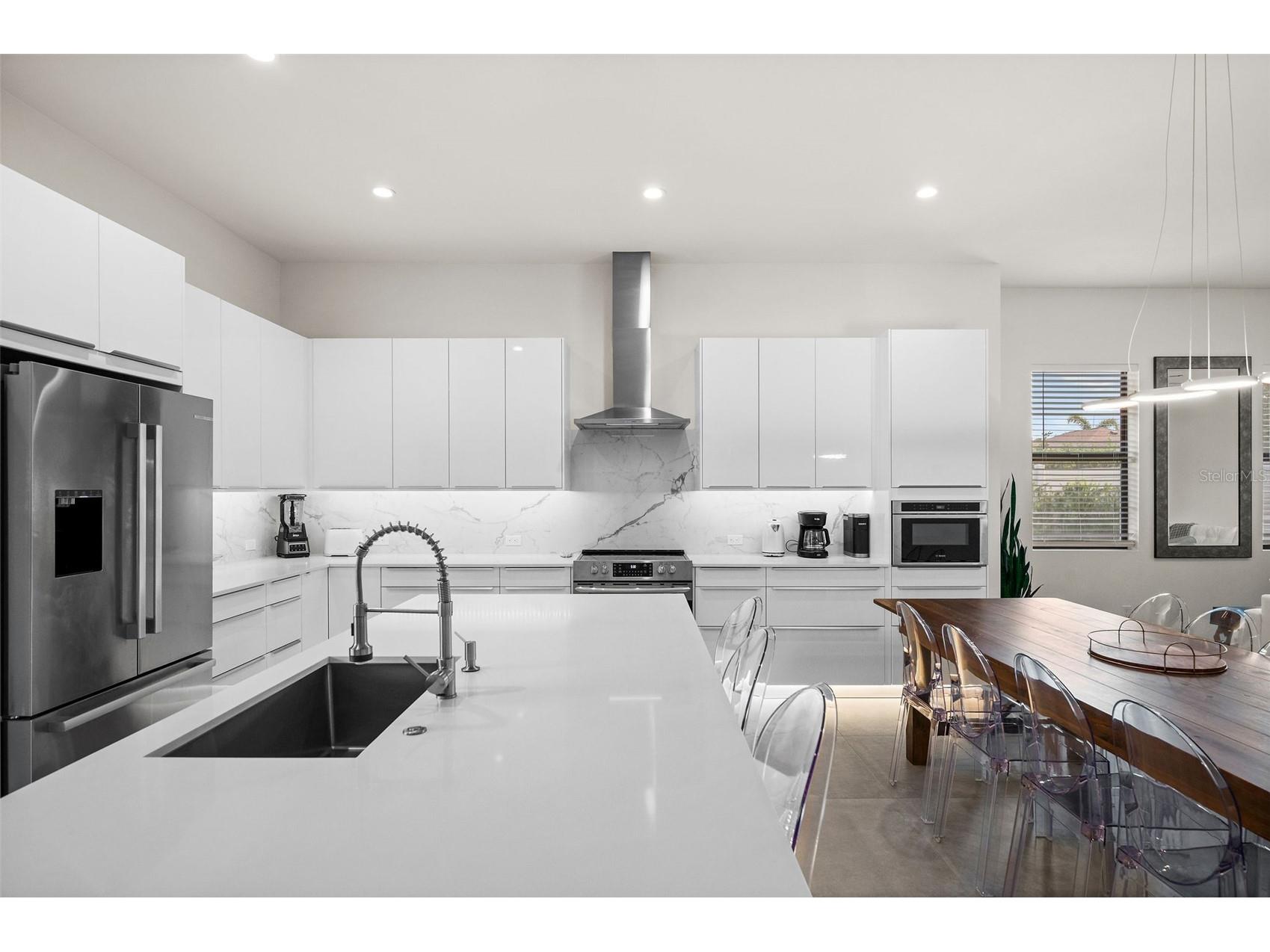 5351 Moeller Avenue Sarasota FL 34233 A4689390 image13