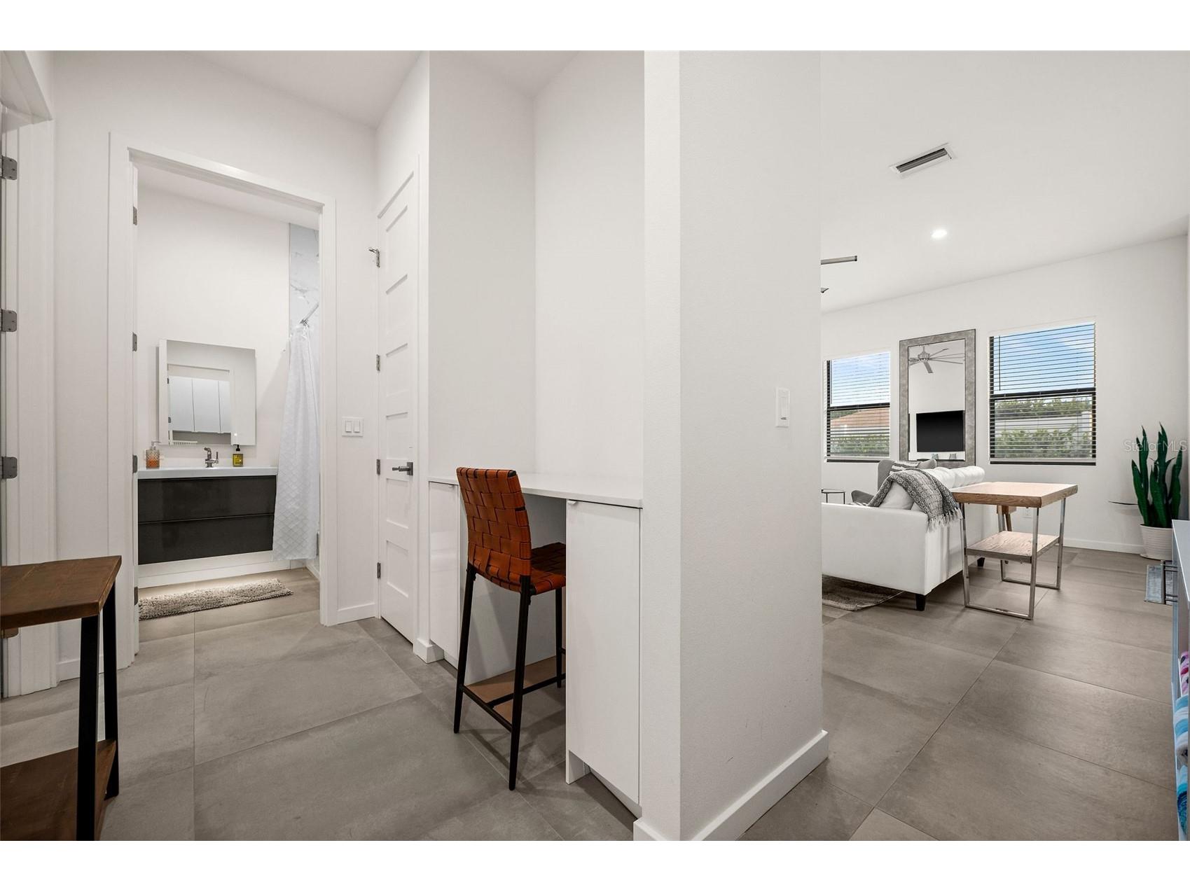 5351 Moeller Avenue Sarasota FL 34233 A4689390 image17