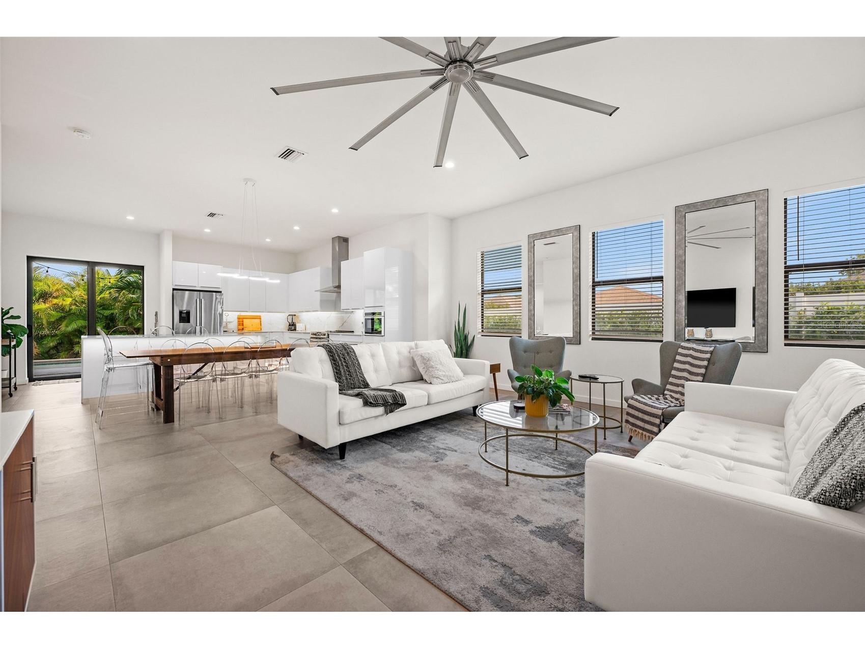 5351 Moeller Avenue Sarasota FL 34233 A4689390 image3