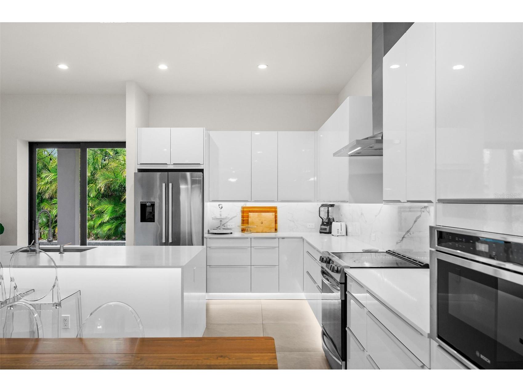 5351 Moeller Avenue Sarasota FL 34233 A4695419 image11