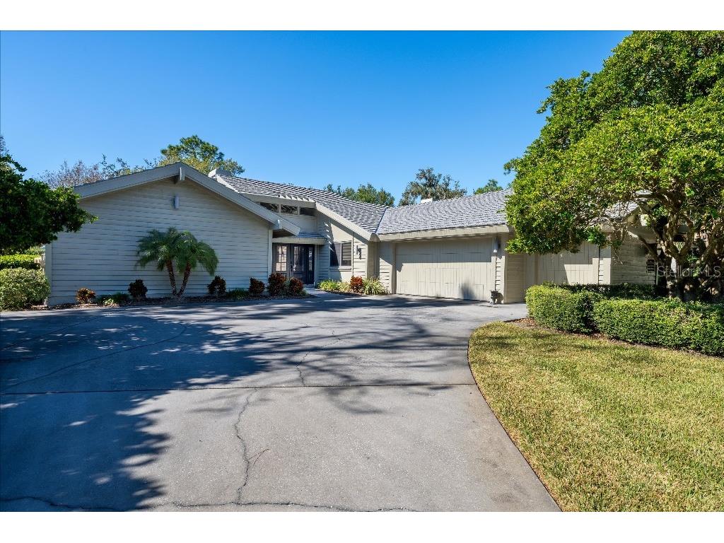 5351 Sand Crane Court Wesley Chapel FL 33543 TB8447590 image1
