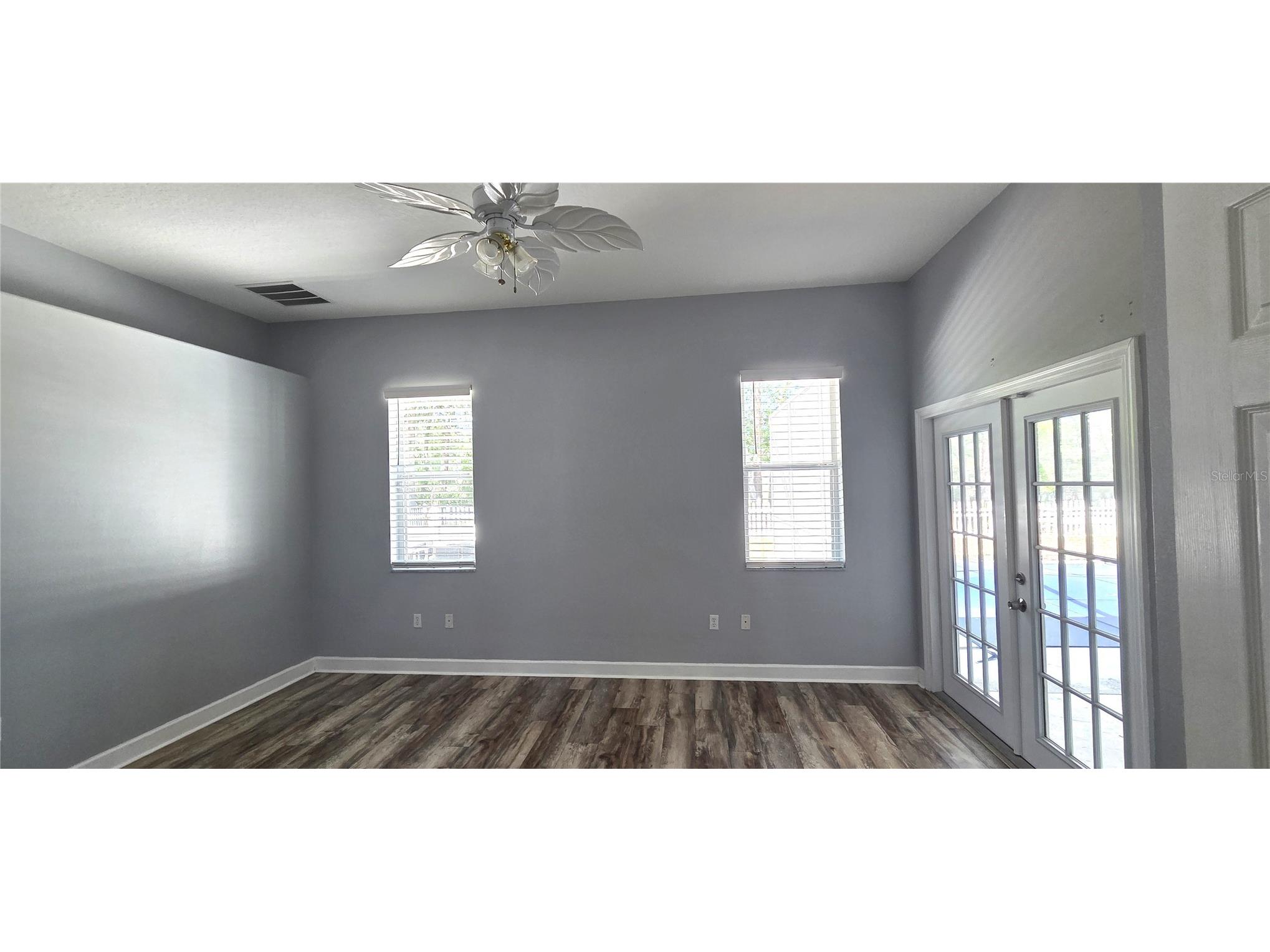 5352 Camberlea Avenue Zephyrhills FL 33541 L4961345 image15