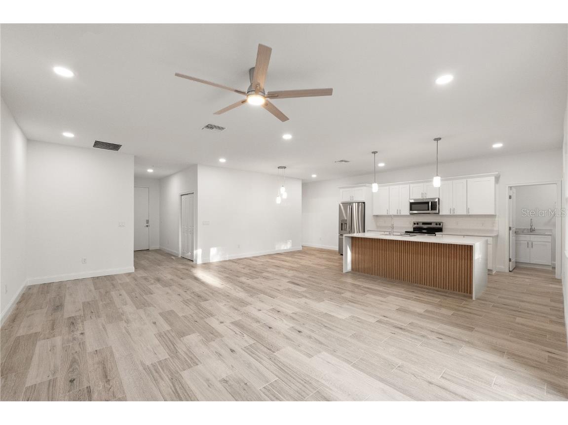 5352 Lowell Avenue Spring Hill FL 34609 TB8402204 image11