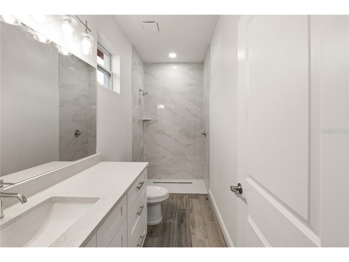 5352 Lowell Avenue Spring Hill FL 34609 TB8402204 image16