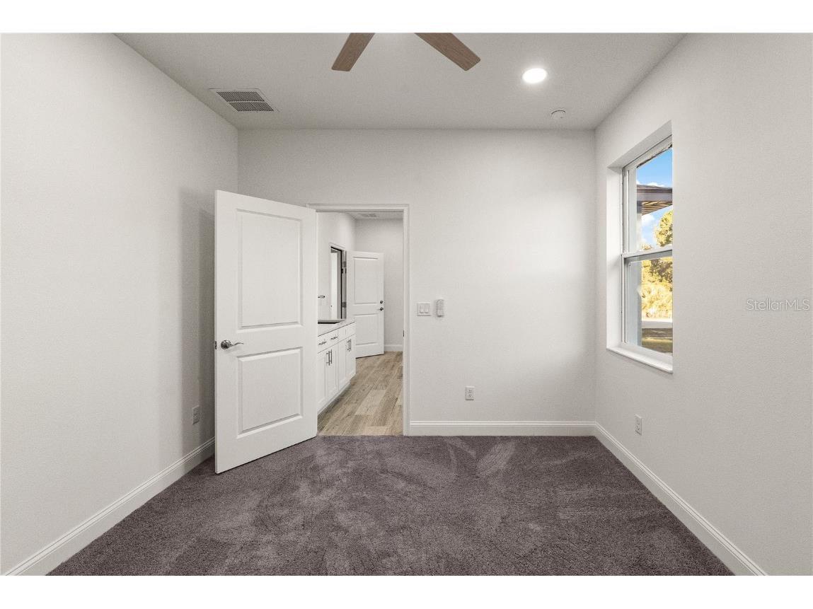 5352 Lowell Avenue Spring Hill FL 34609 TB8402204 image17