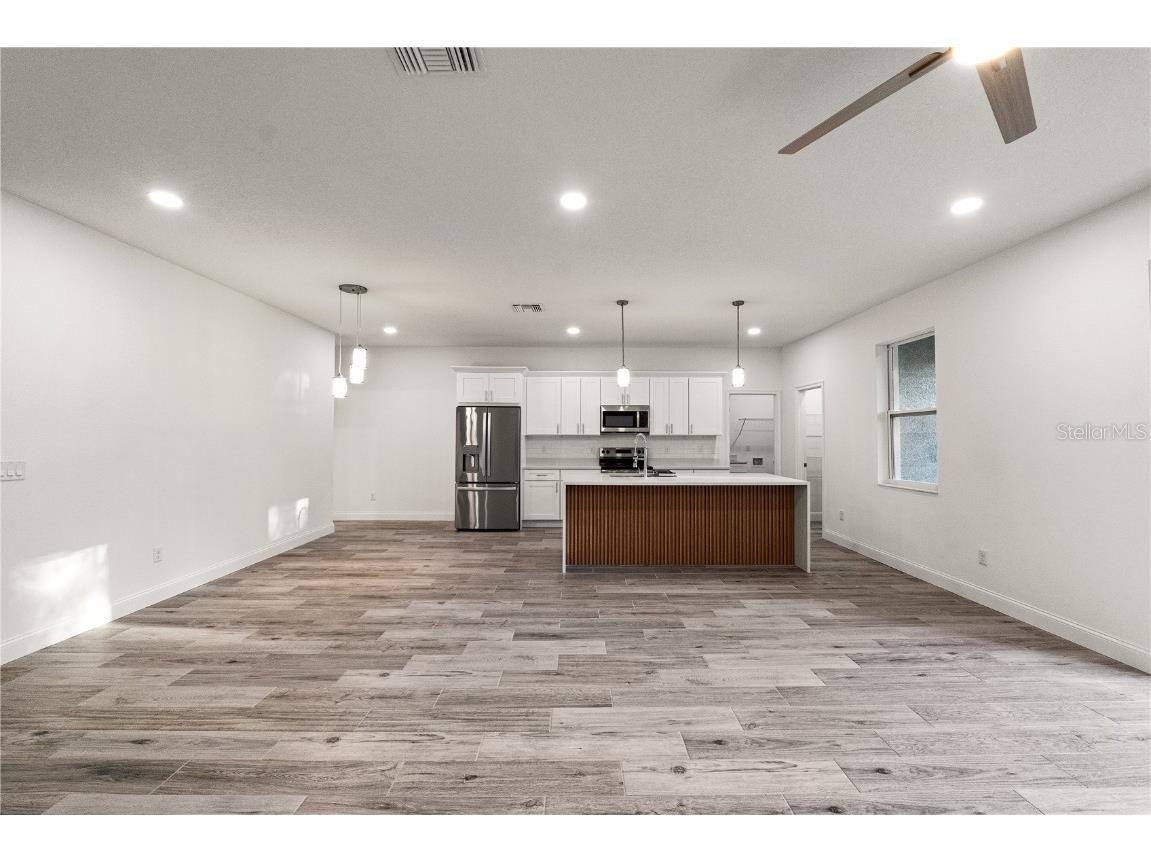 5352 Lowell Avenue Spring Hill FL 34609 TB8402204 image3