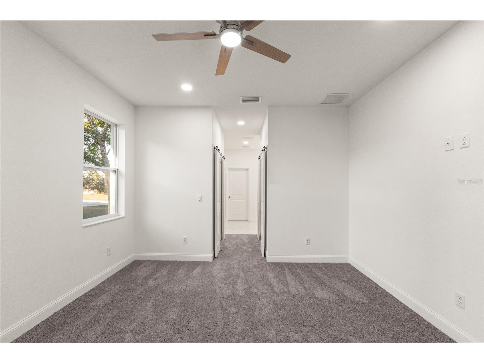 5352 Lowell Avenue Spring Hill FL 34609 TB8528205 image10