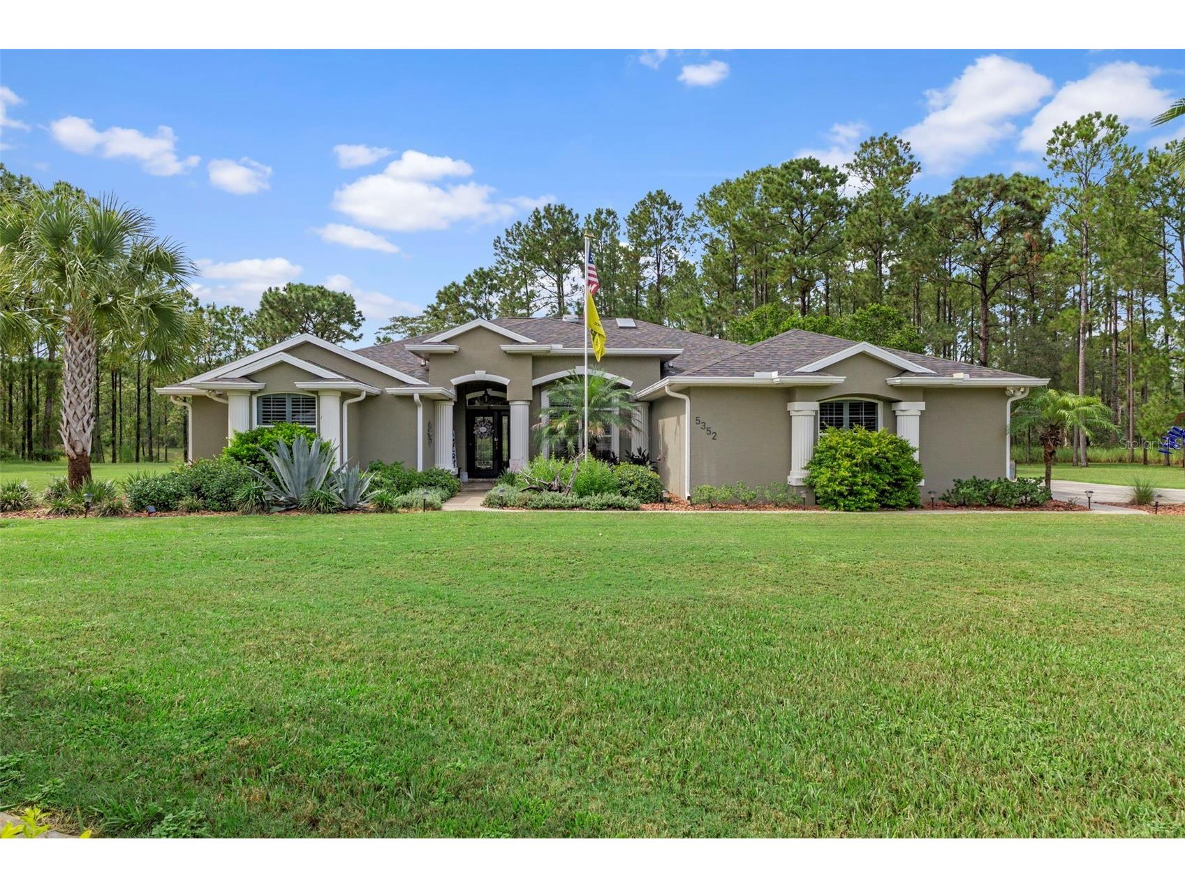 5352 N Mock Orange Drive Beverly Hills FL 34465 W7878344 image1